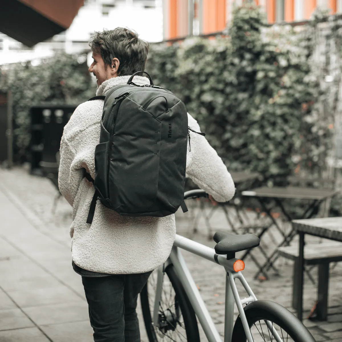 Aion Travel Backpack 28L