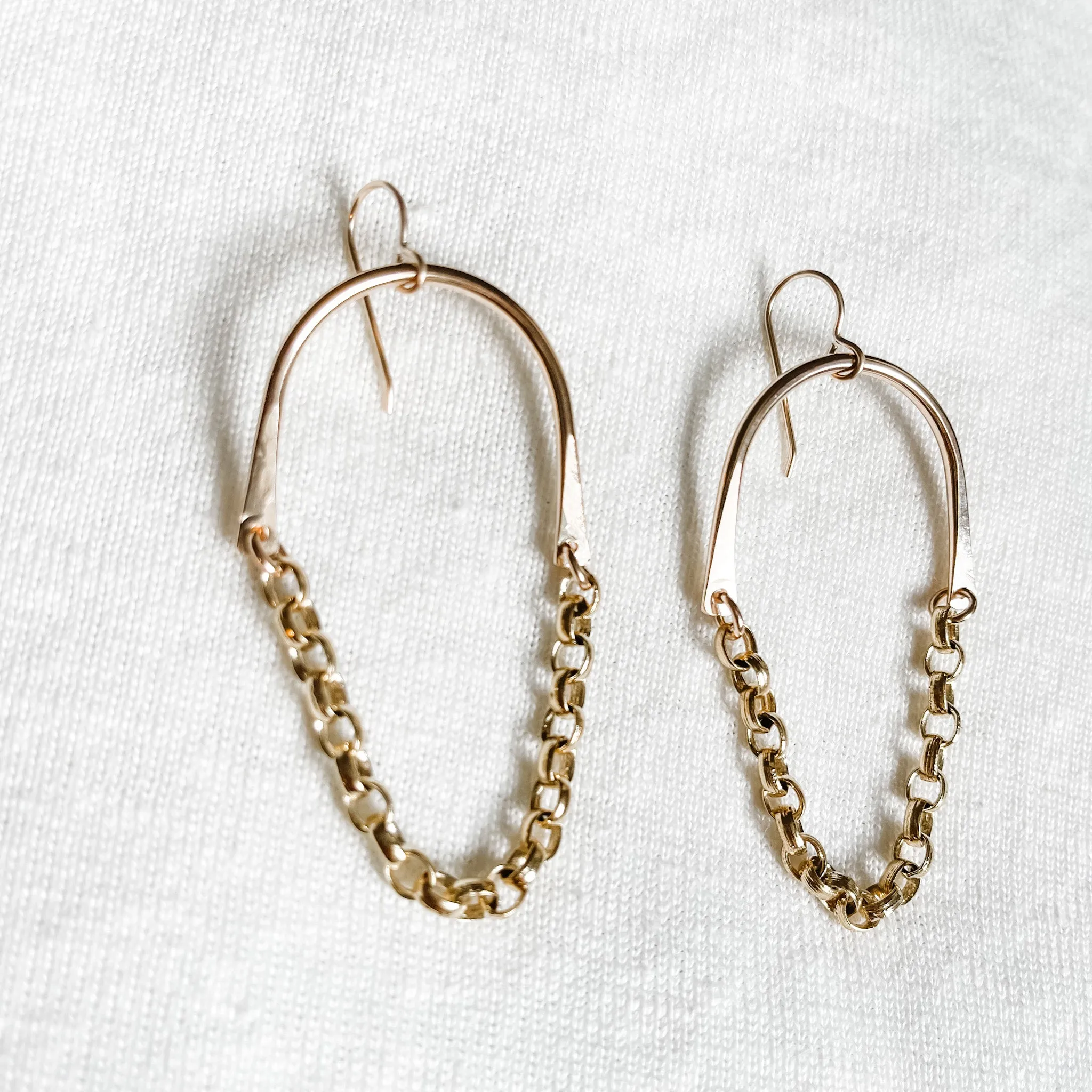 Arc and chain Earrings