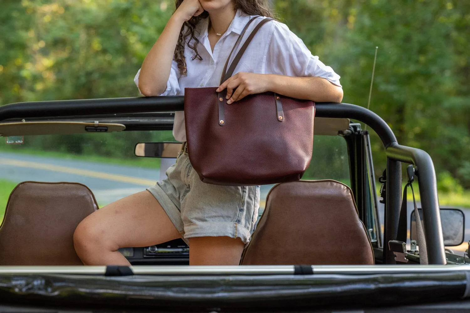 AVERY LEATHER TOTE BAG - MEDIUM - MERLOT