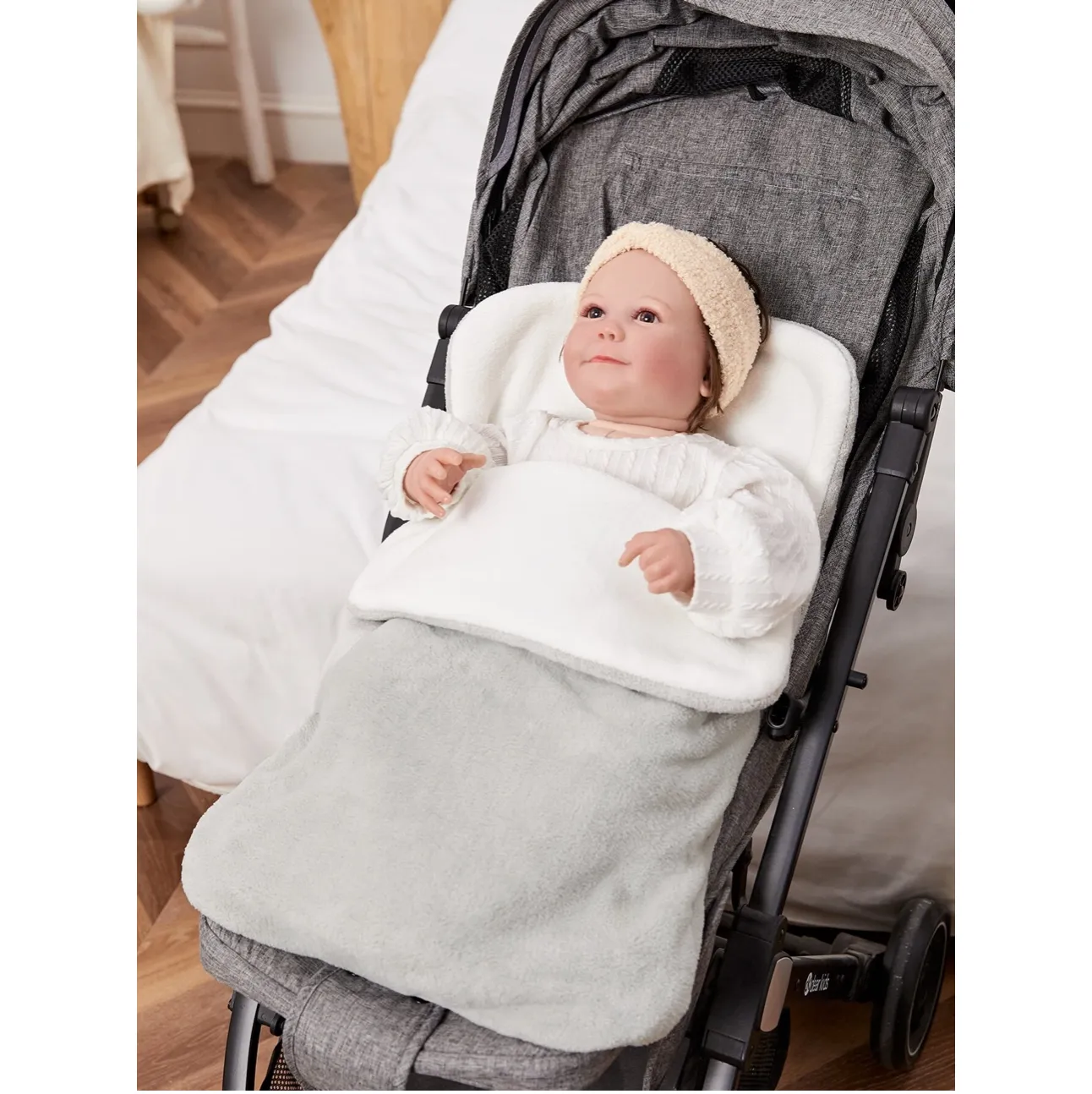 Baby Plush Swaddling Blanket 3-6m
