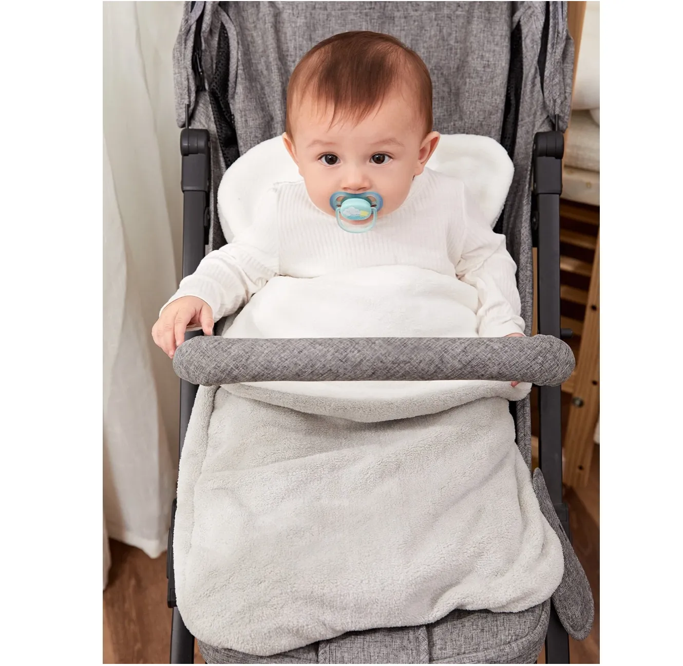 Baby Plush Swaddling Blanket 3-6m
