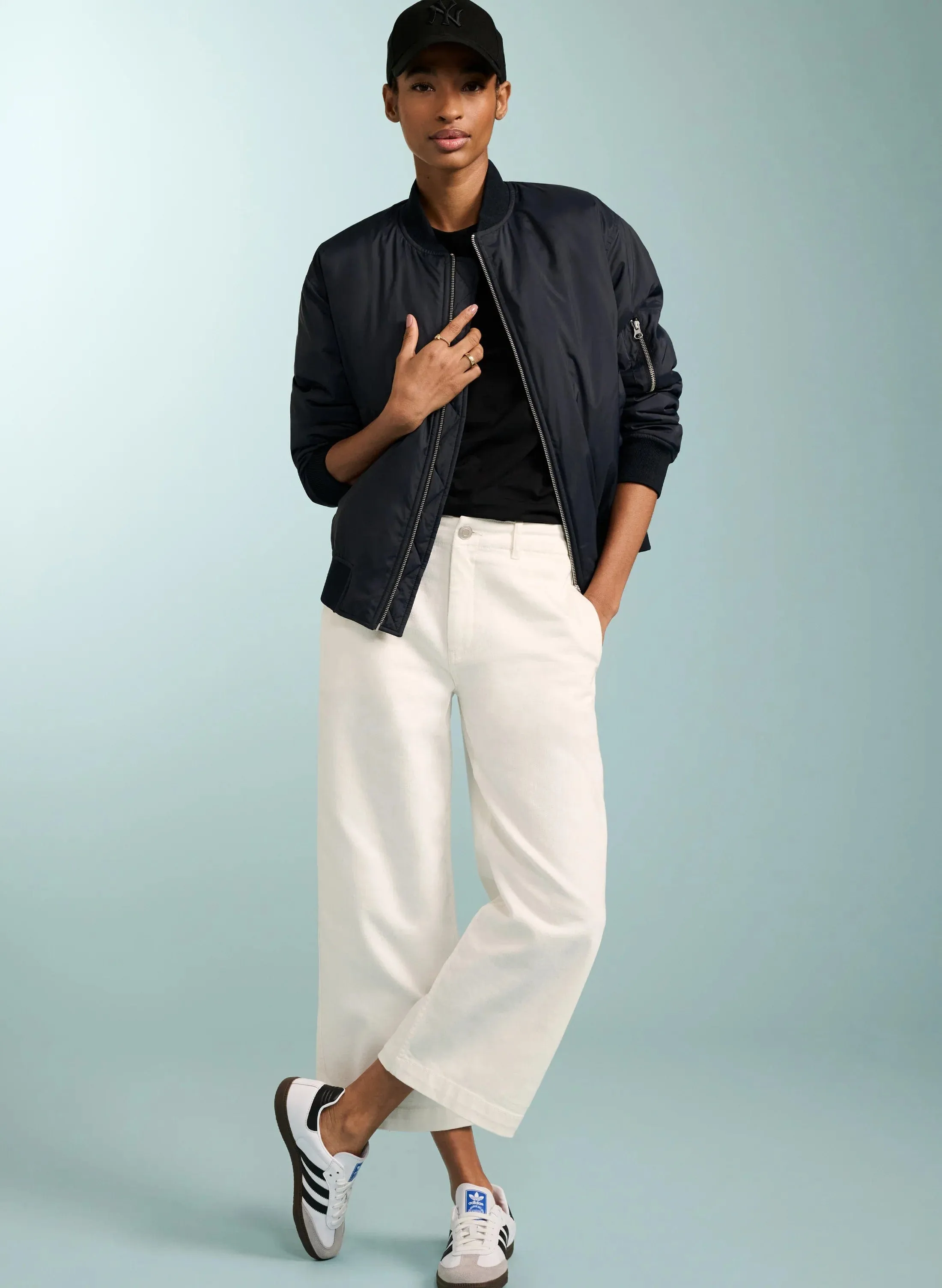 Baukjen Essentials Organic Cotton Slim Tee | Caviar Black