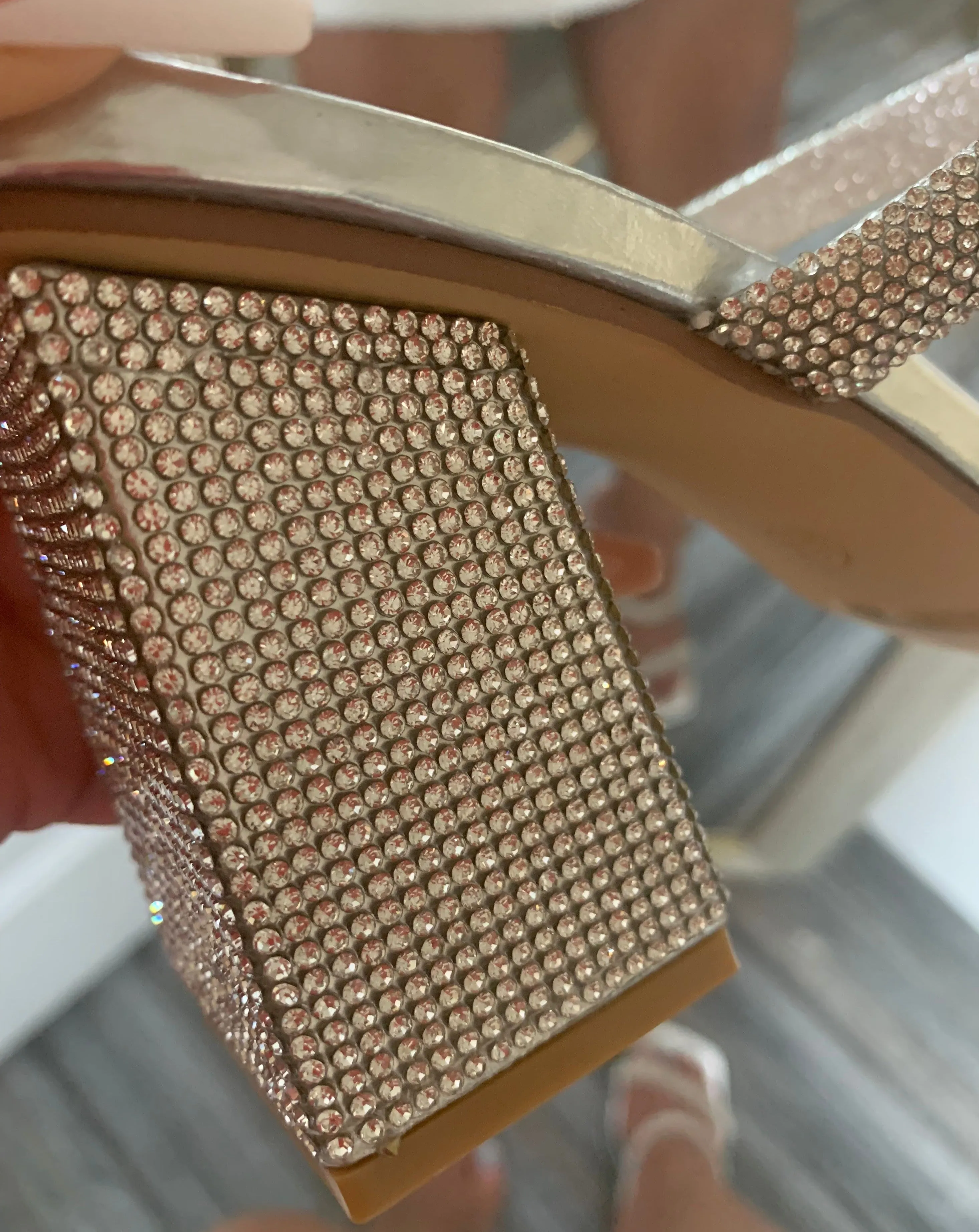 Best Friend Heel