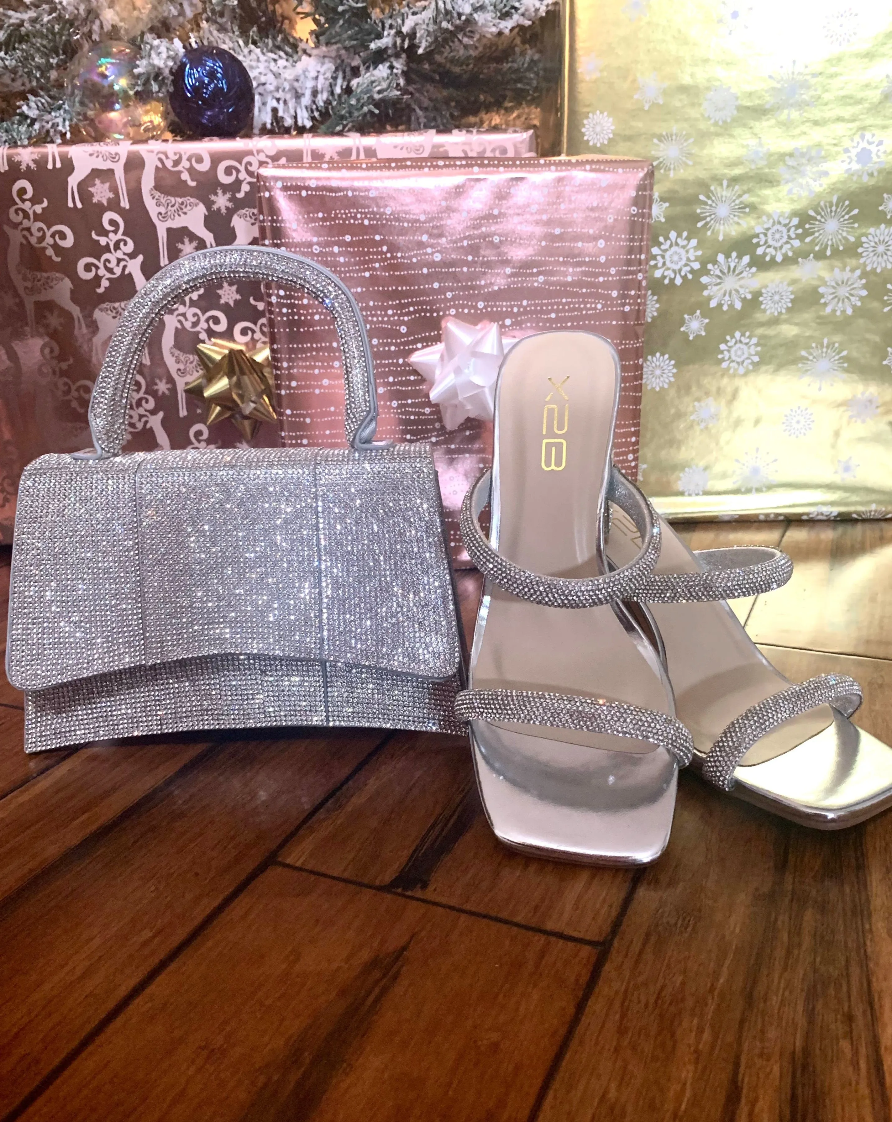 Best Friend Heel