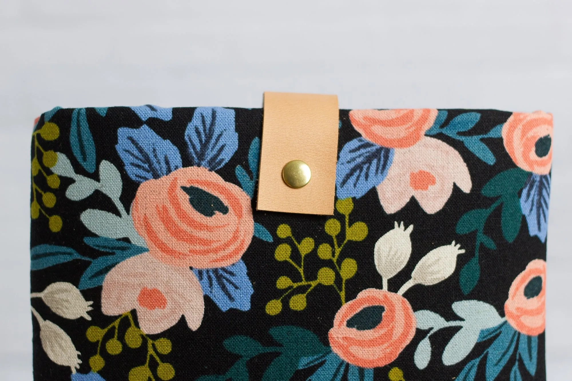 Black Rosa Book Sleeve