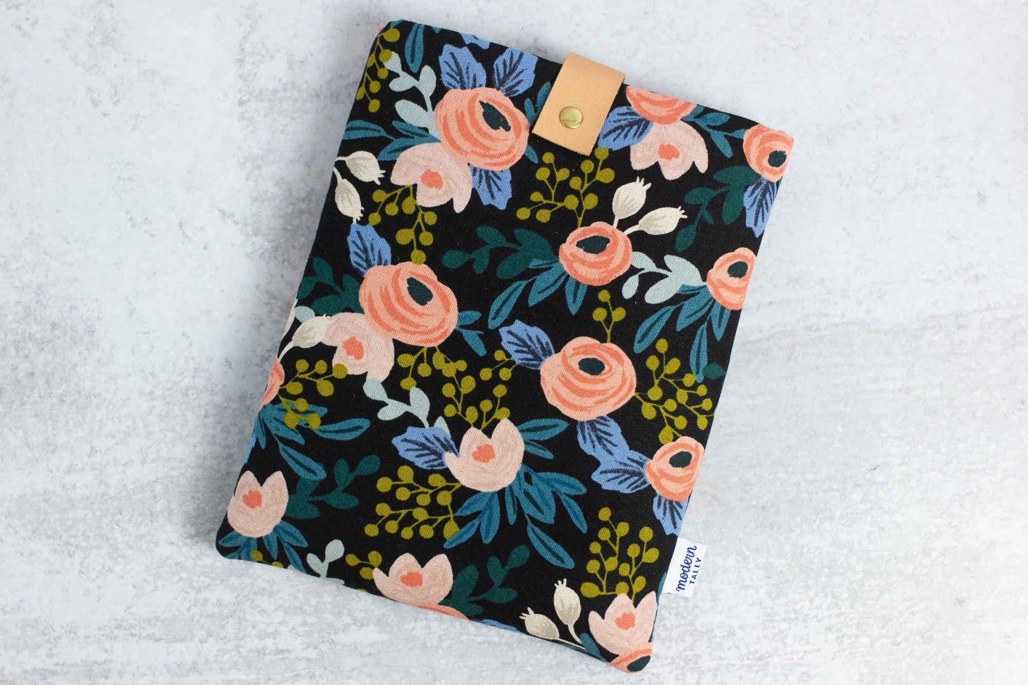 Black Rosa Book Sleeve