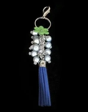 Blue beaded handbag charm, key fob, purse charm, zipper pull, handmade beaded keyring charm, the blue grapes charm