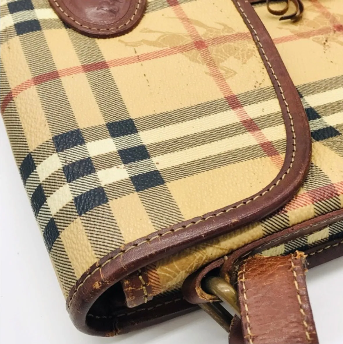 BURBERRY Nova Check Shoulder Bag