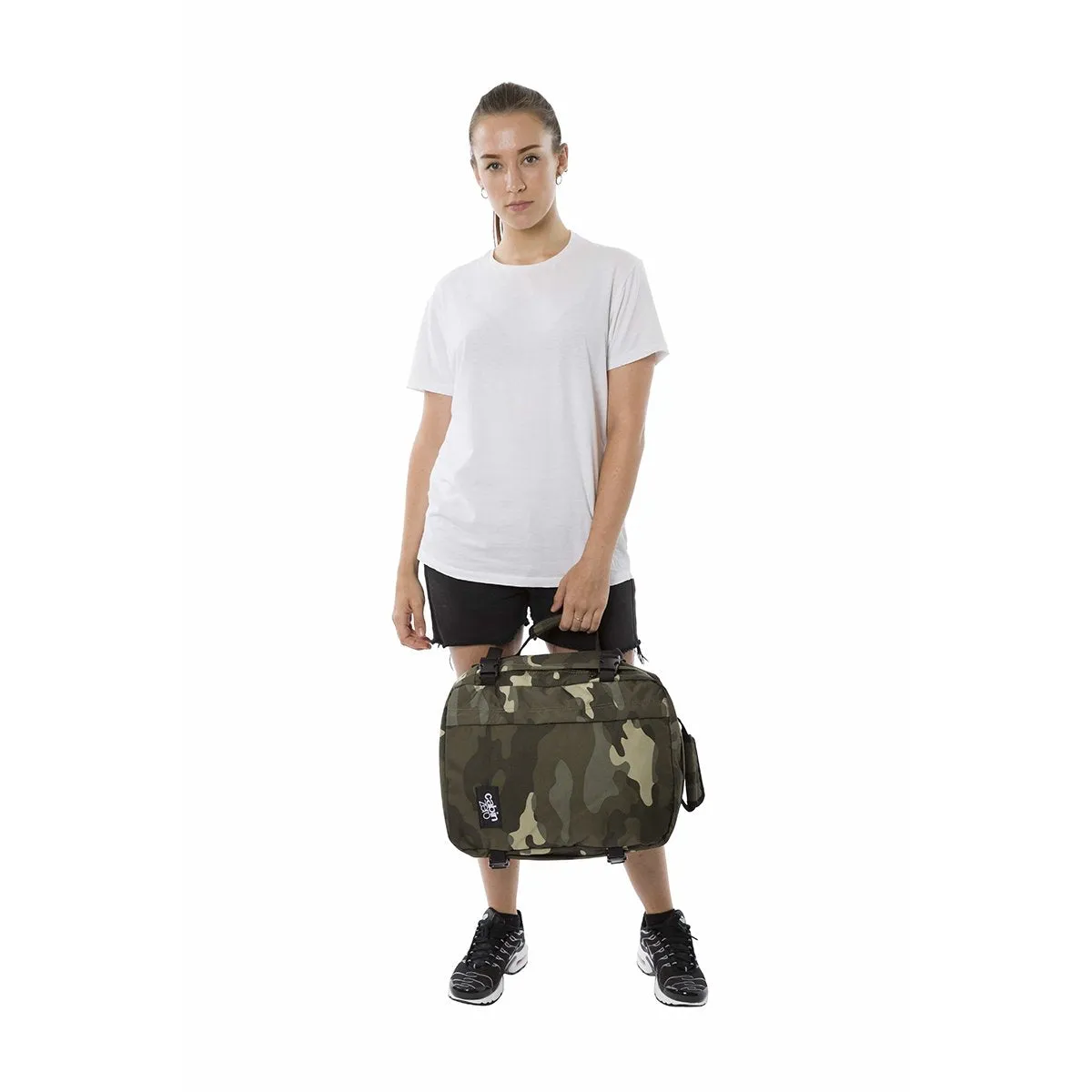 CabinZero Classic 28L (Urban Camo)
