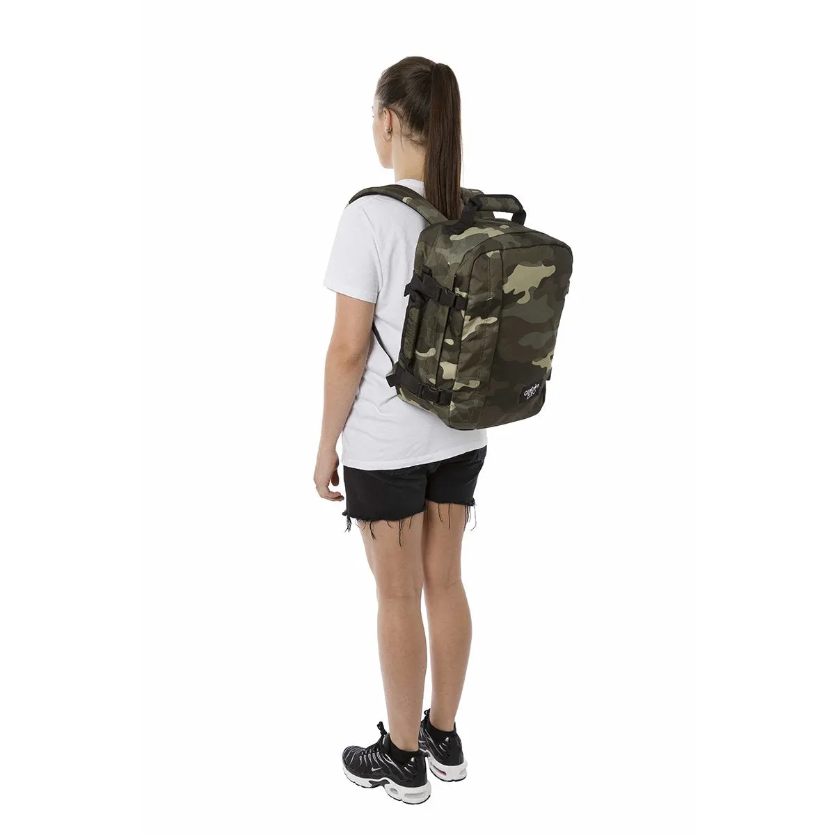 CabinZero Classic 28L (Urban Camo)