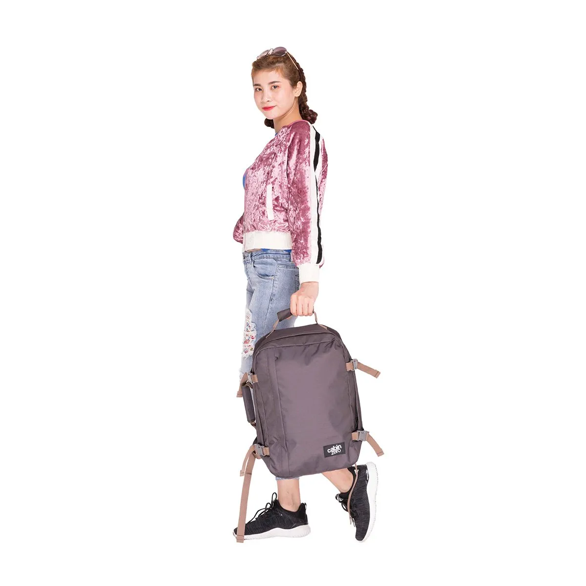 CabinZero Classic 36L (Black Sand)