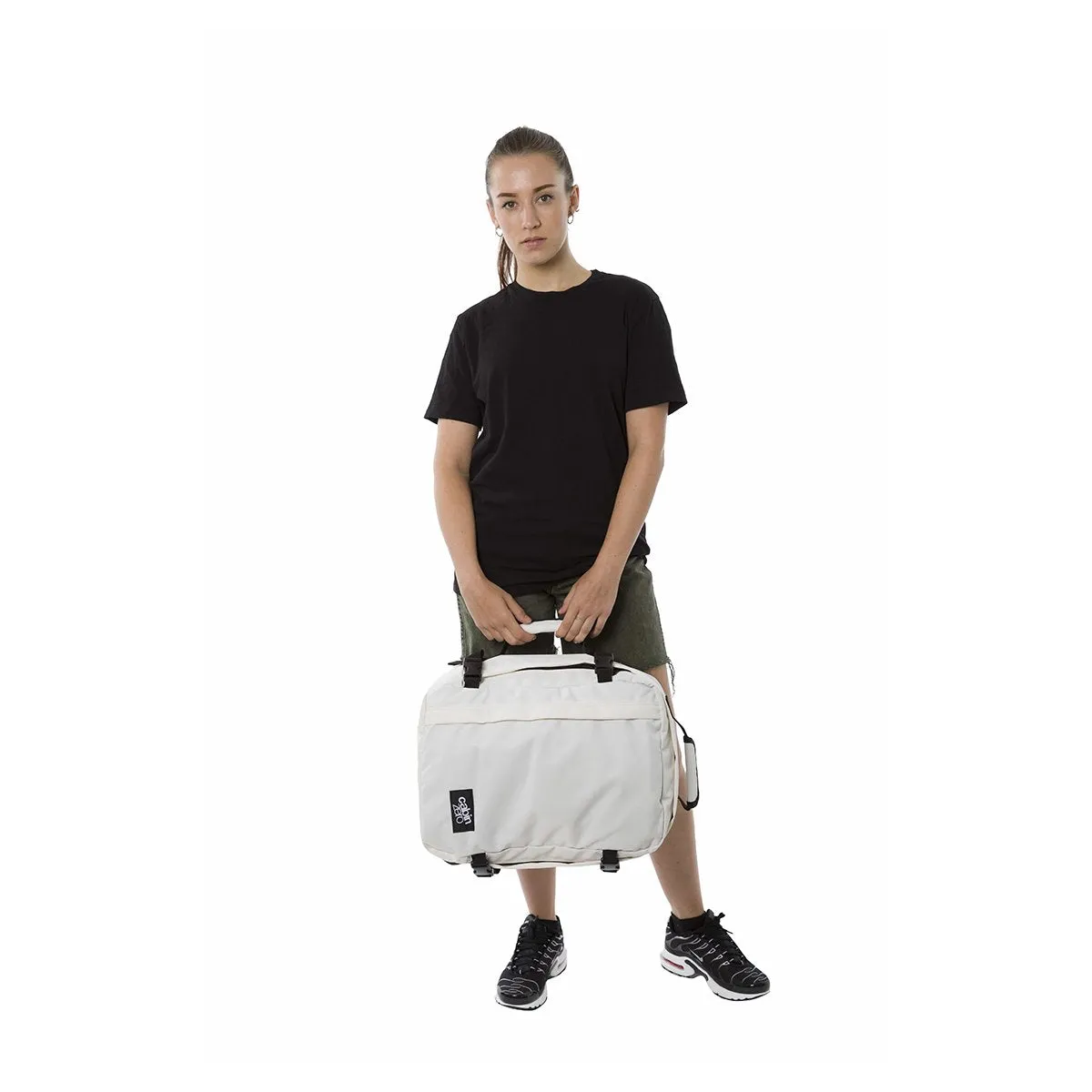 CabinZero Classic 36L (Cabin White)