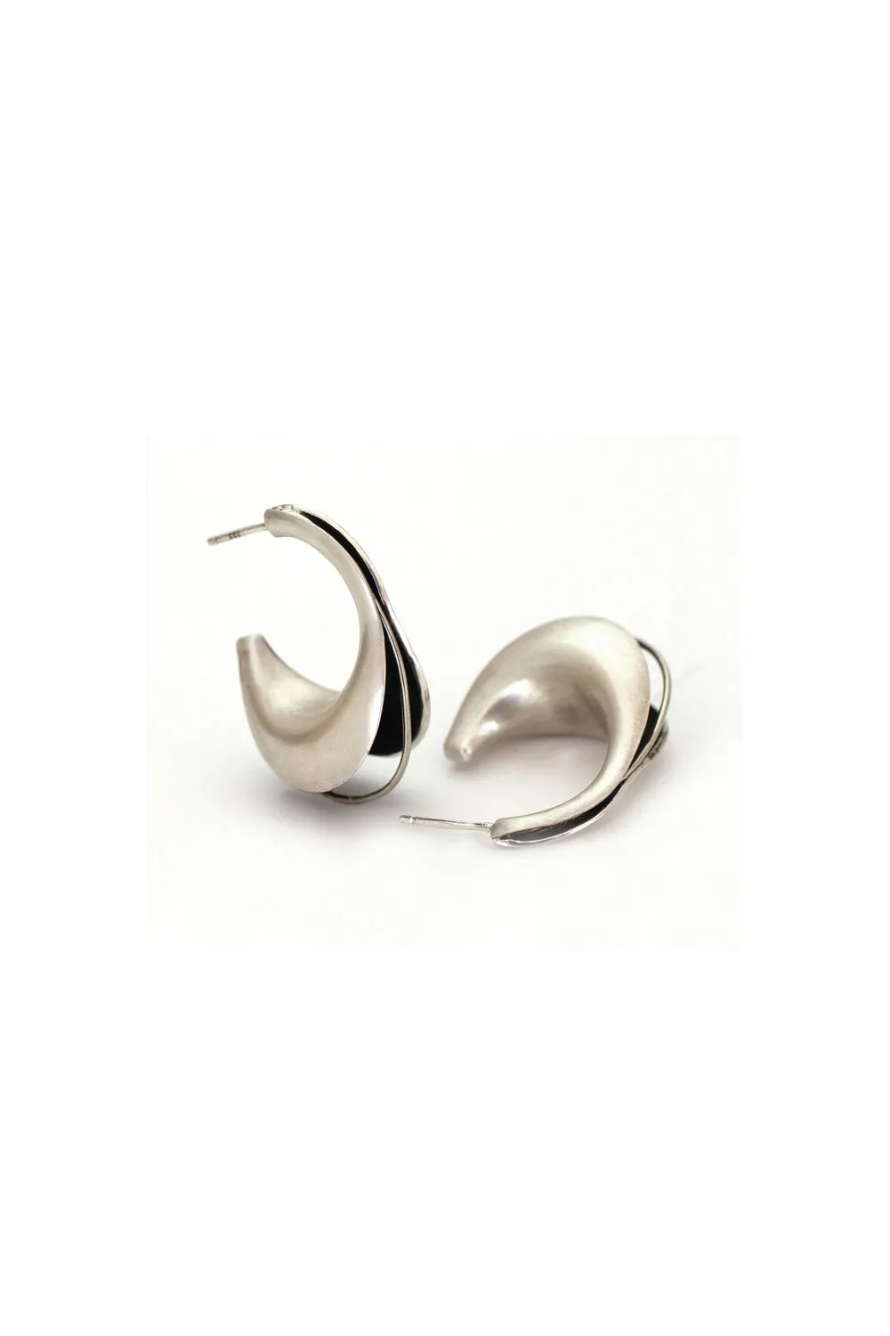 Calina Earrings