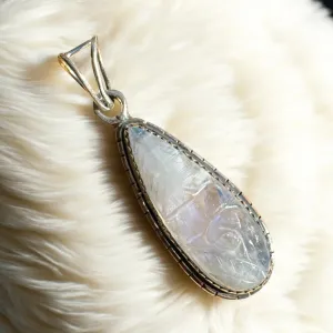 Carved Rainbow Moonstone Solid 925 Sterling Silver Pendant