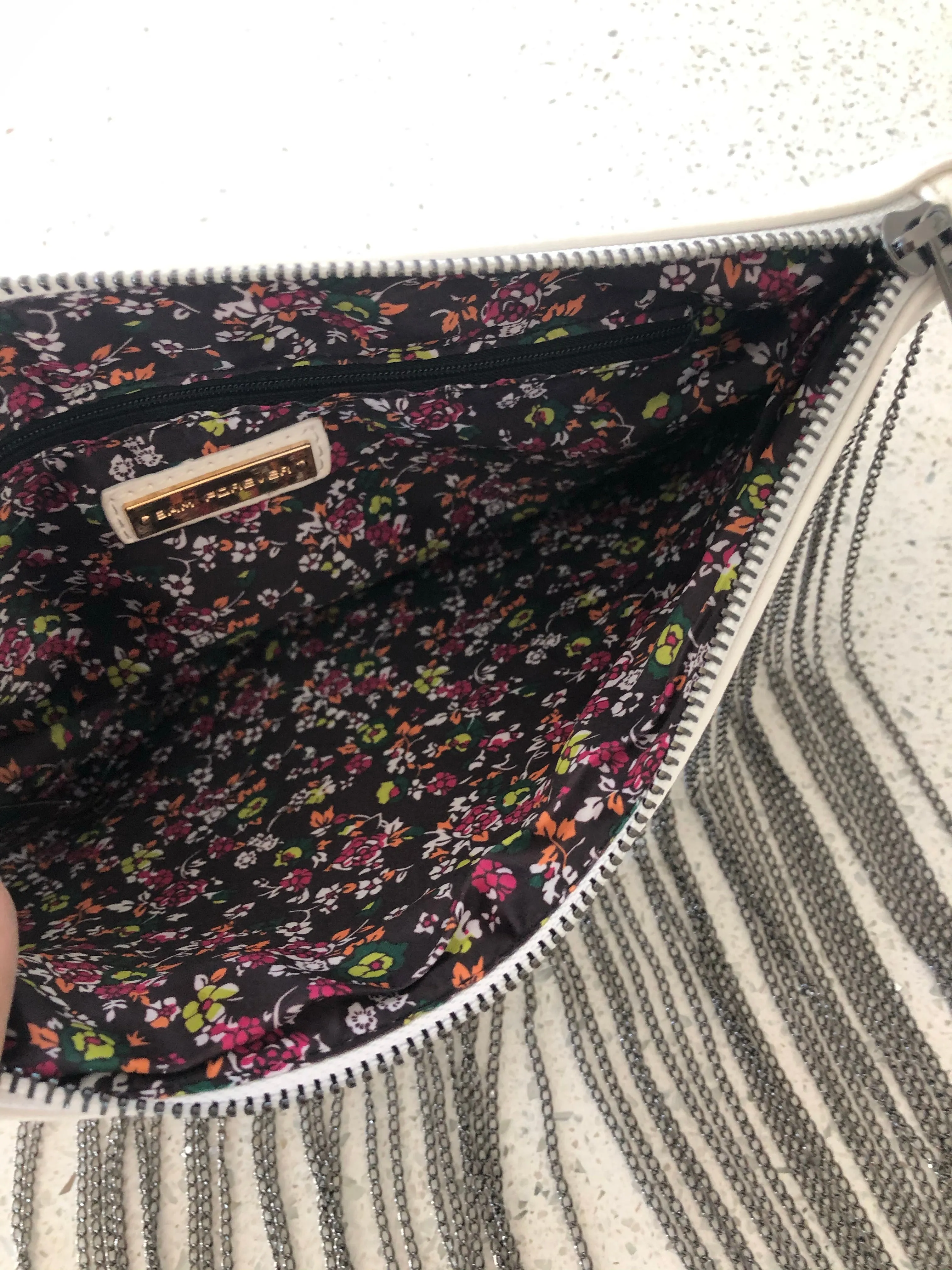 CHAIN SHOULDER BAG/CLUTCH