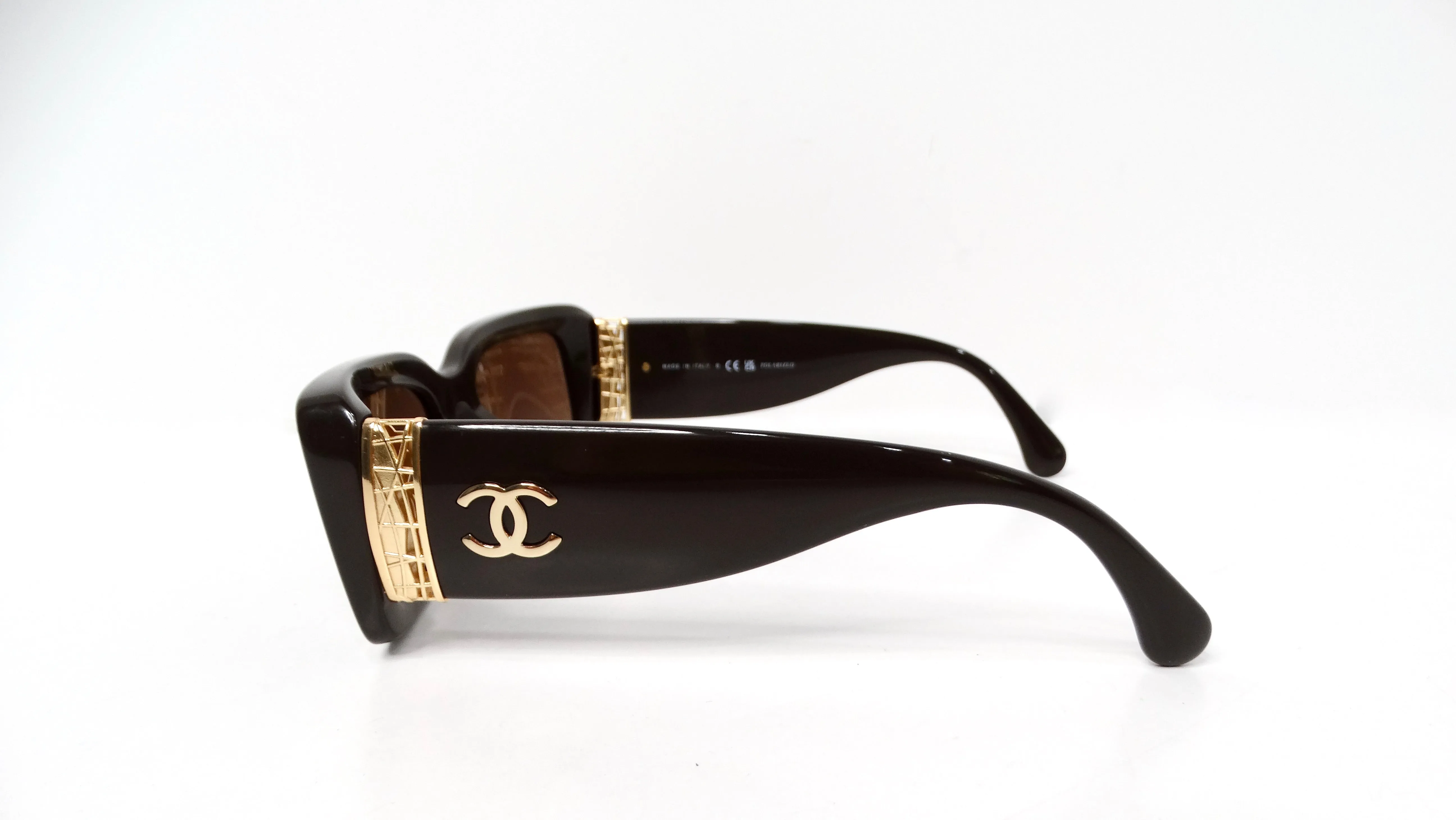 Chanel Brown Polarized Rectangular Gold-Tone Interlocking CC Accent Sunglasses