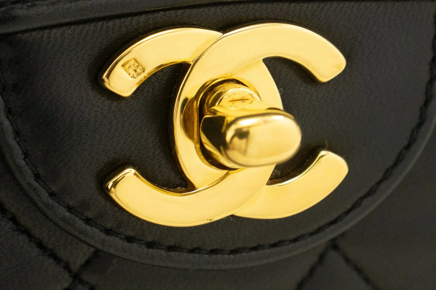 CHANEL Vintage Classic Chain Shoulder Bag Single Flap Quilted Lamb m91
