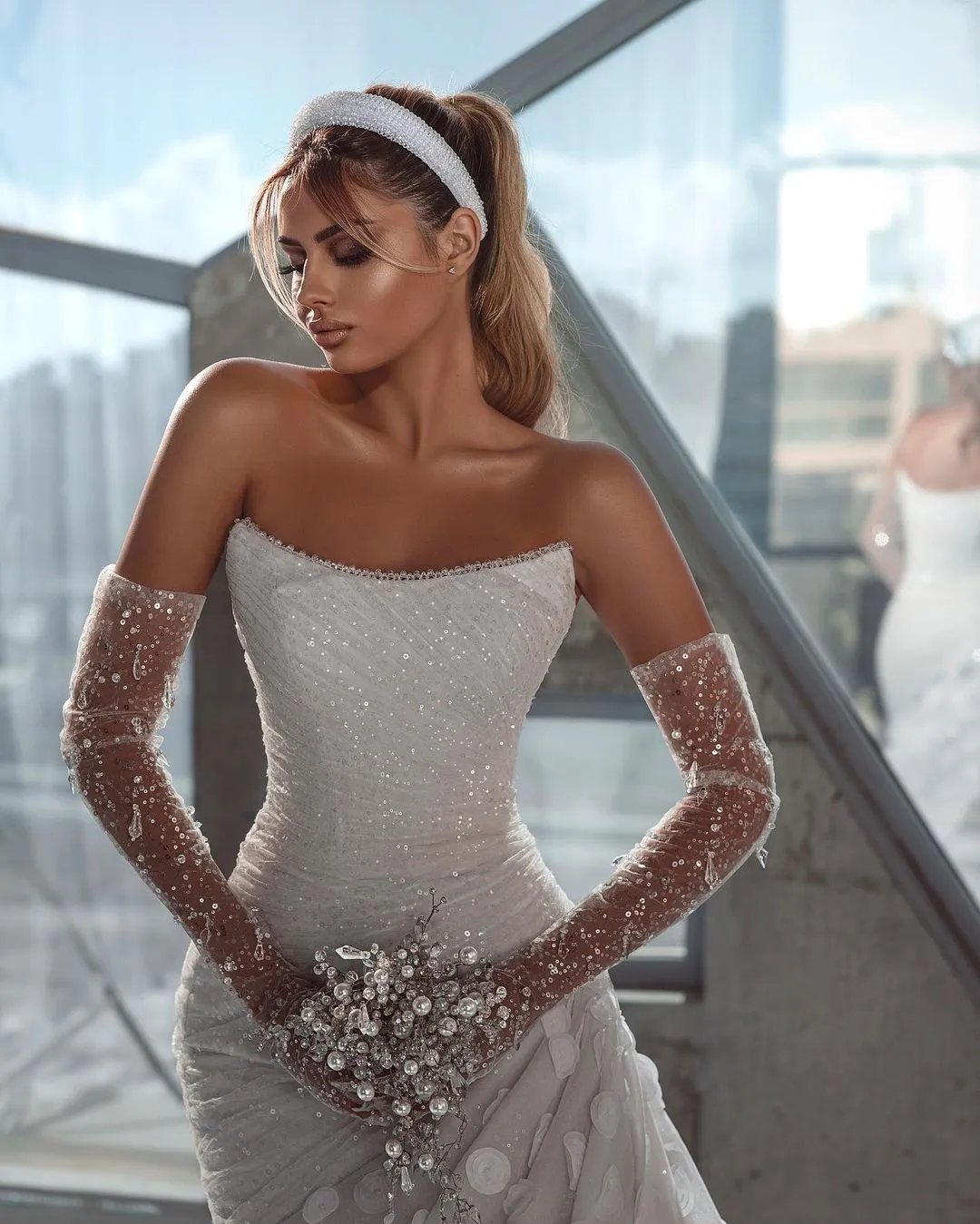 Chic Strapless Sleeveless Sequins Wedding Dress With Ruffles Long