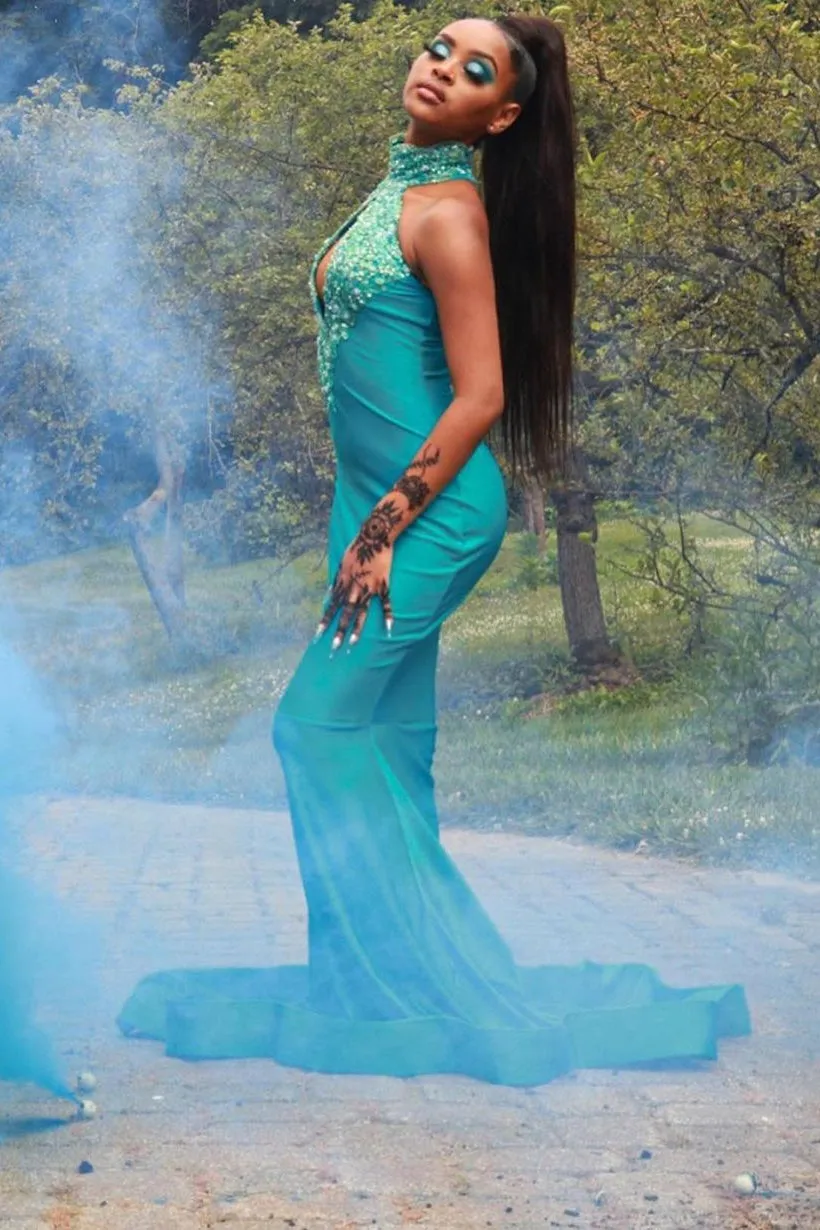 Chiffon Halter Sexy Green Mermaid Prom Dress Beaded Long Backless