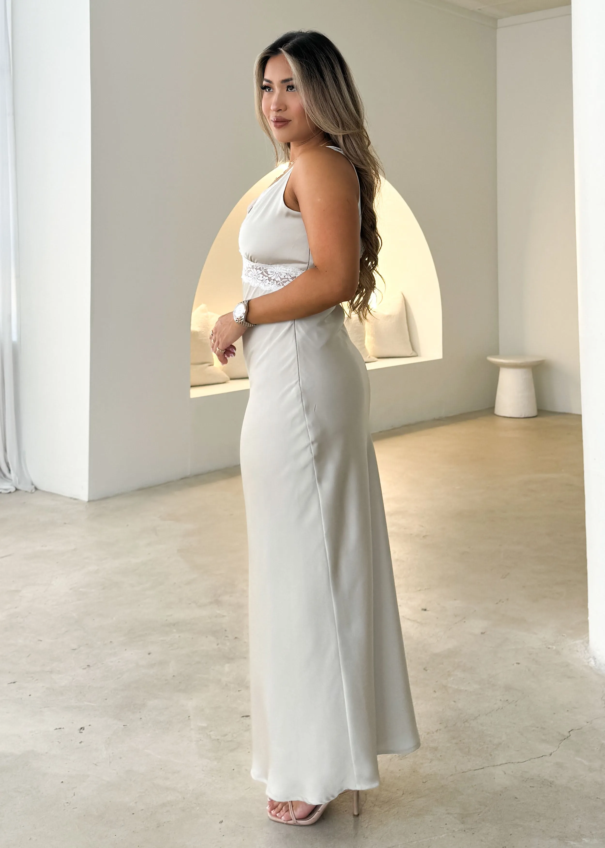 Delatra Maxi Dress - Champagne