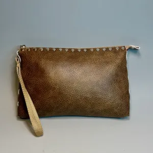 DISTRESSED TOBACCO LEATHER WRISTLET II232