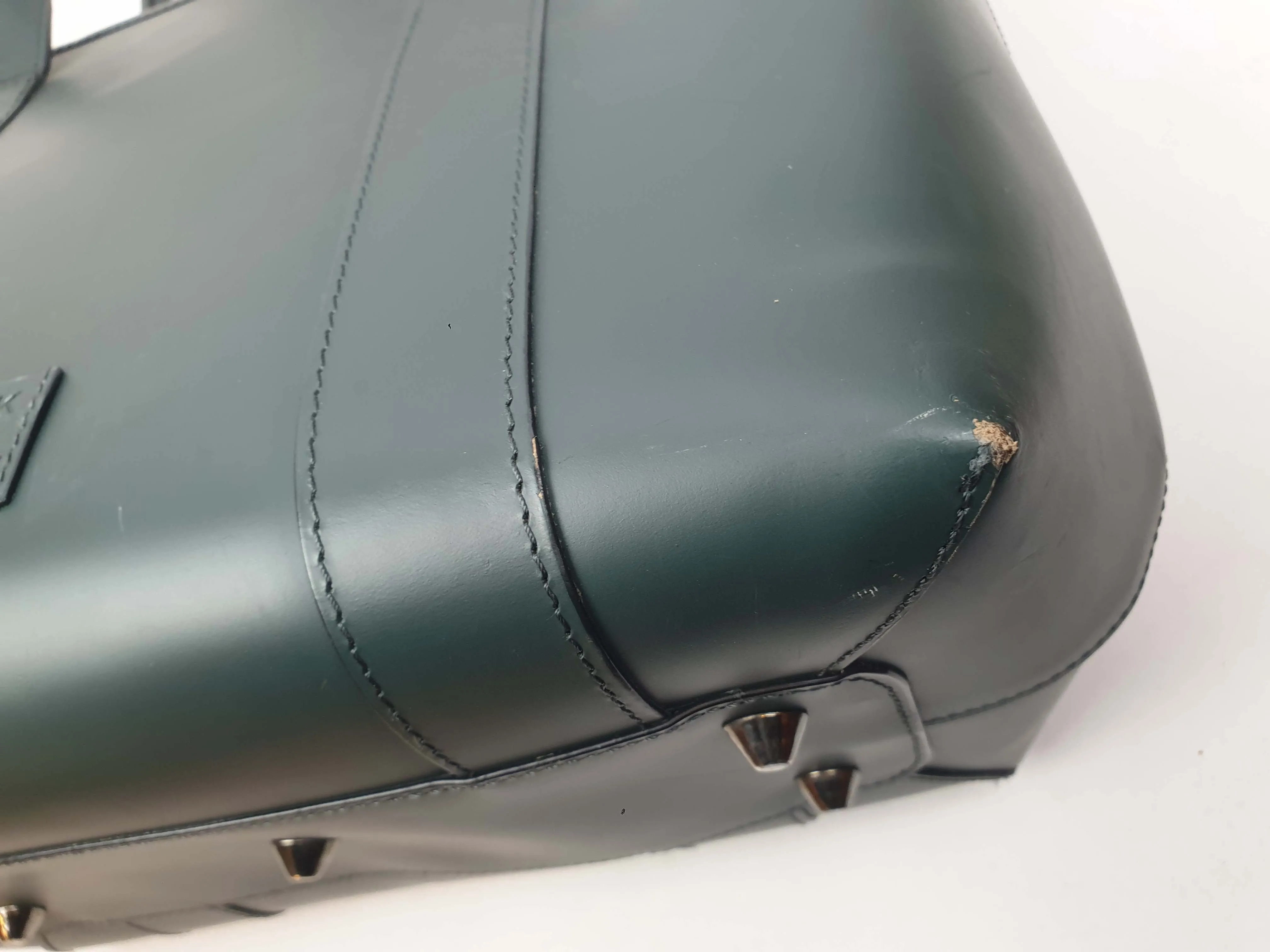 Elk large green leather shoulder bag