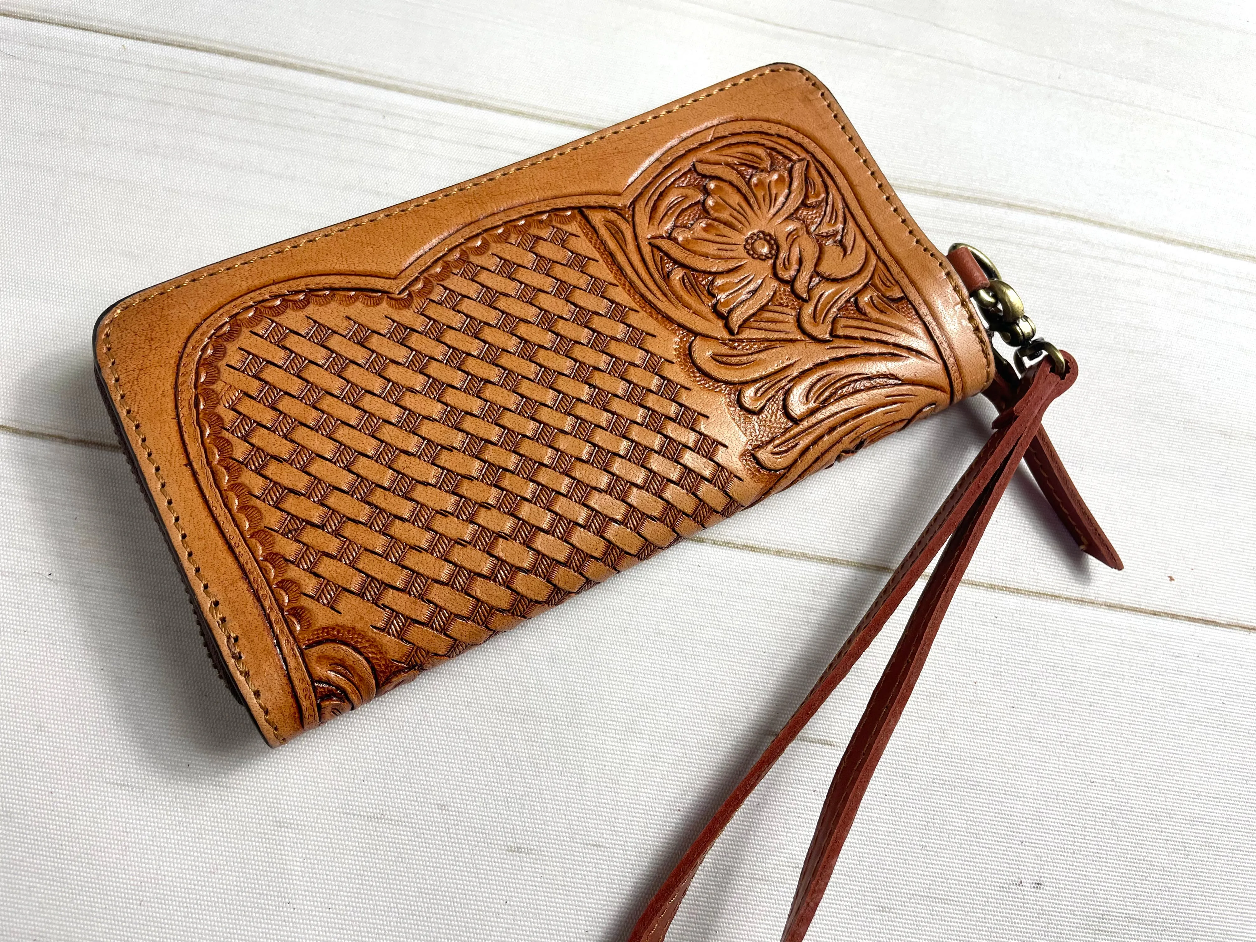 Floral & Basketweave Tooled Leather Outer Wallet
