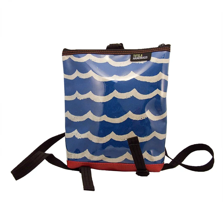gadabout in wave