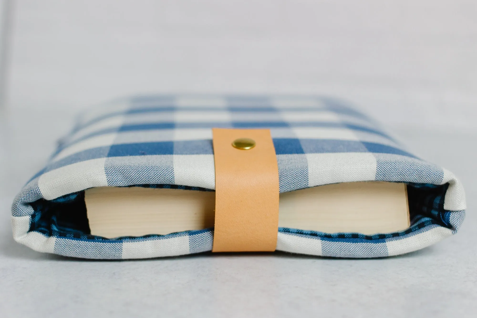 Gingham Book Sleeve