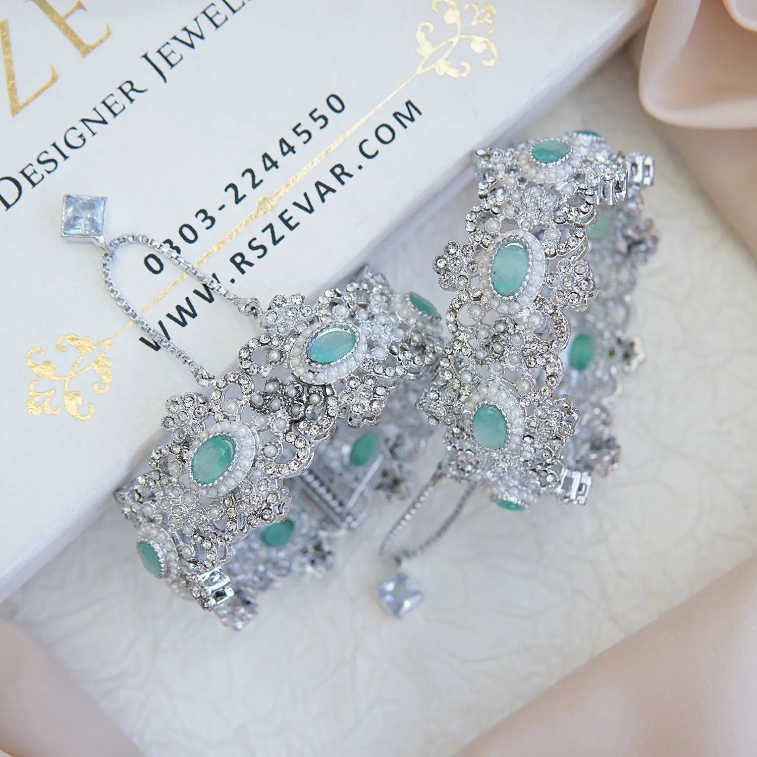Graceful Gems Zircons Bangles Set