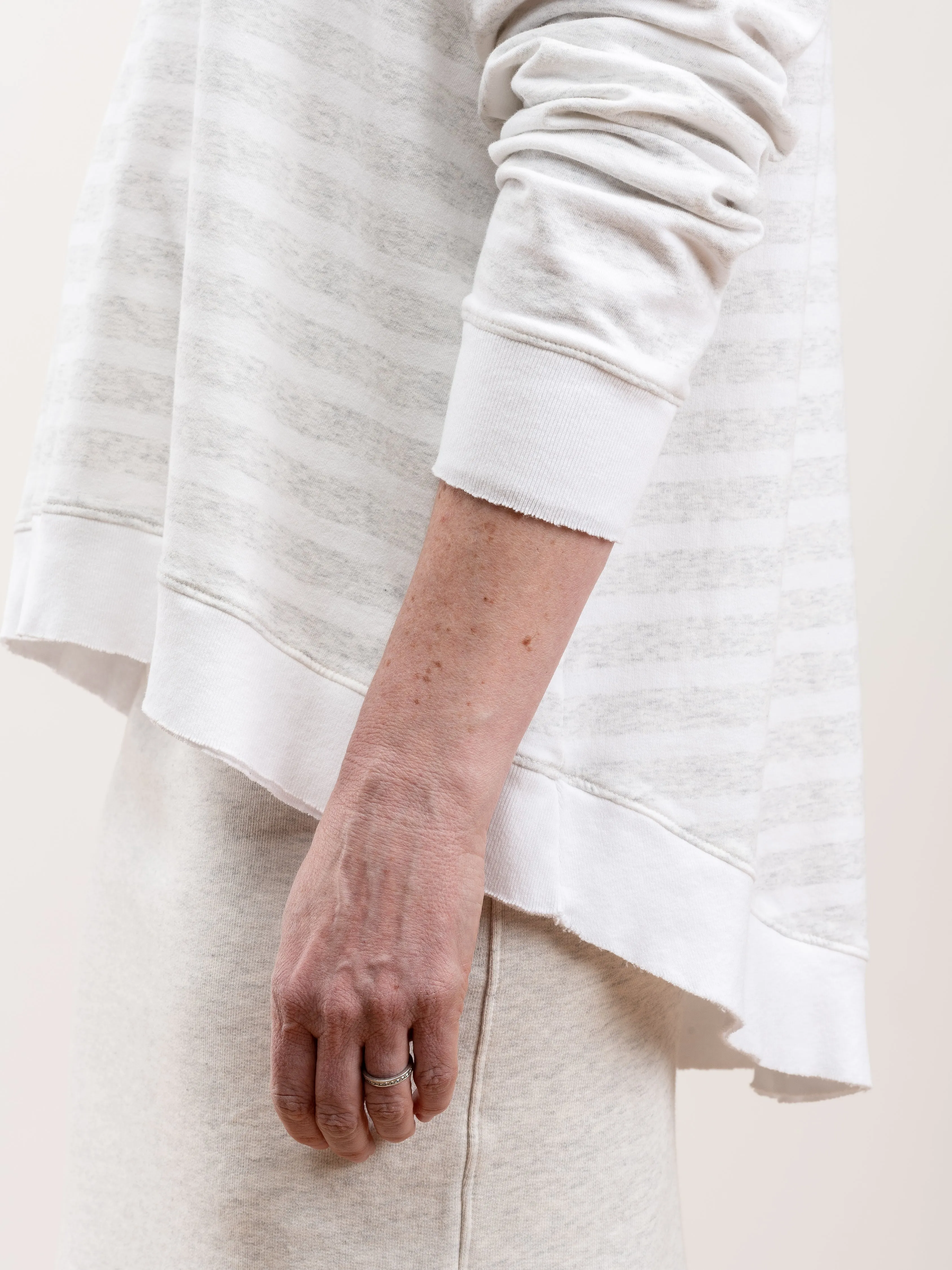 graceful sweatshirt - heather stripe