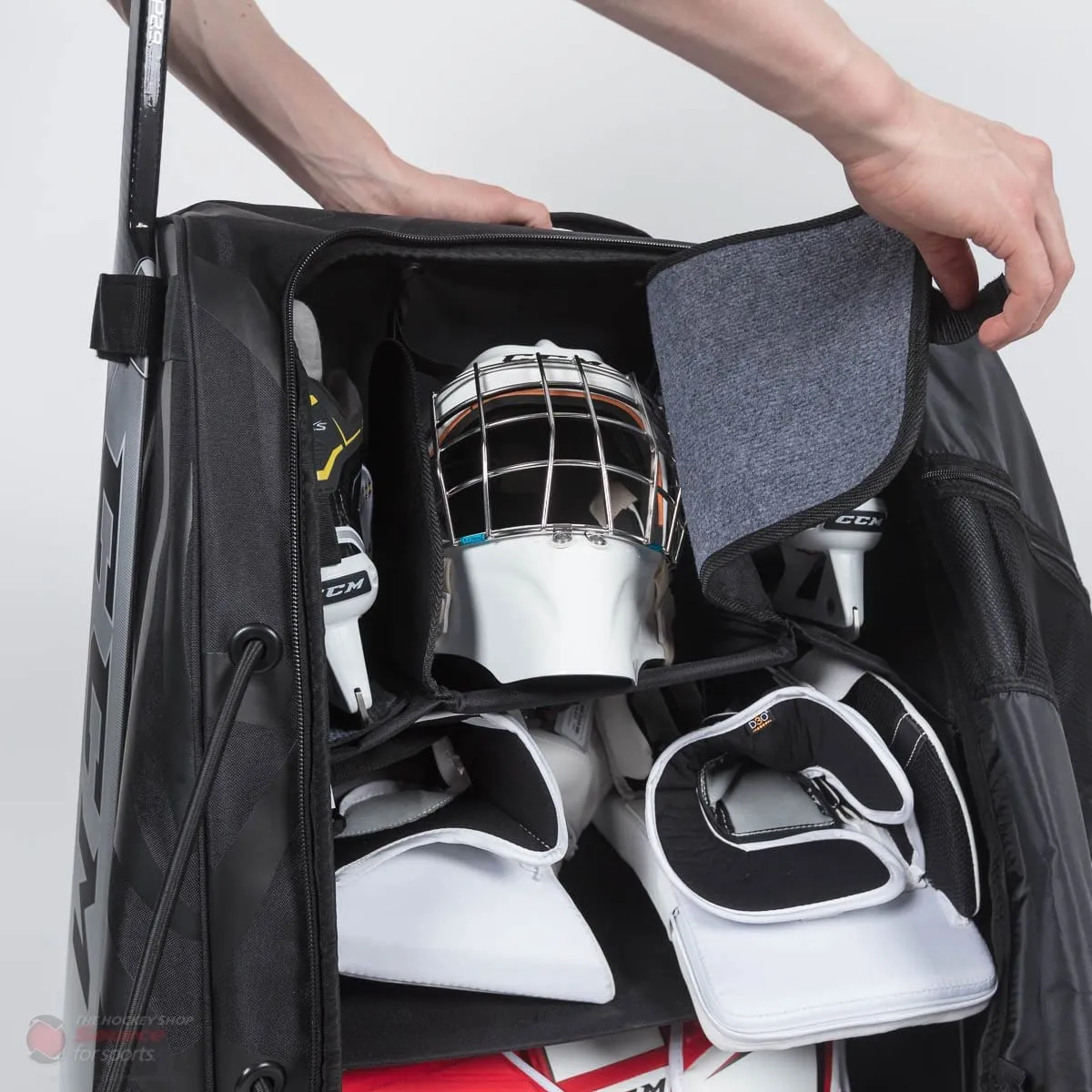 Grit GT4 Sumo Junior Tower Goalie Wheel Bag
