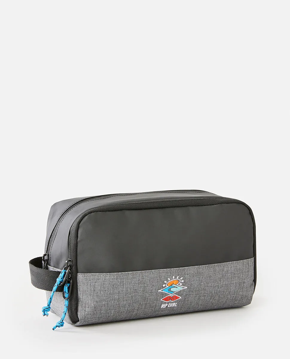 Groom Toiletry Icons Of Surf