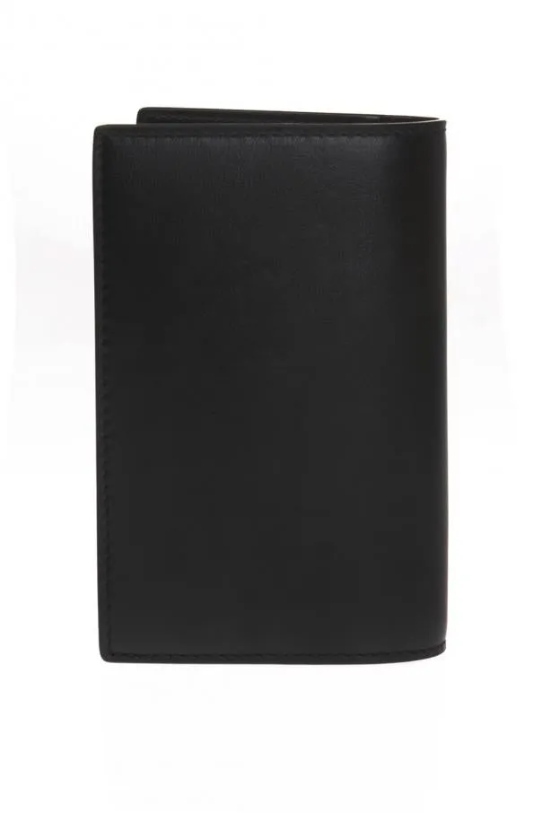 Gucci Bifold Passport Holder in Black