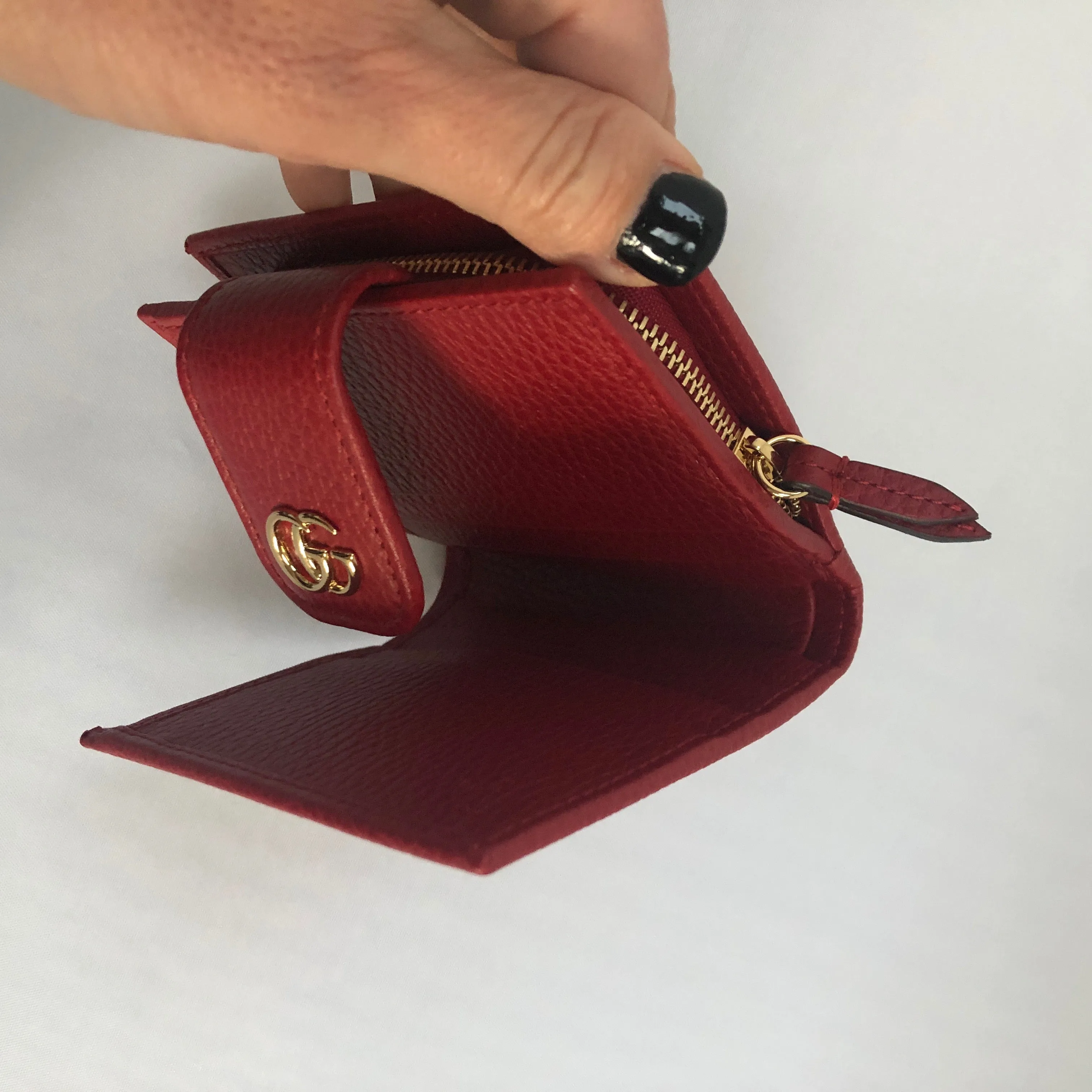 Gucci GG French Wallet in Red