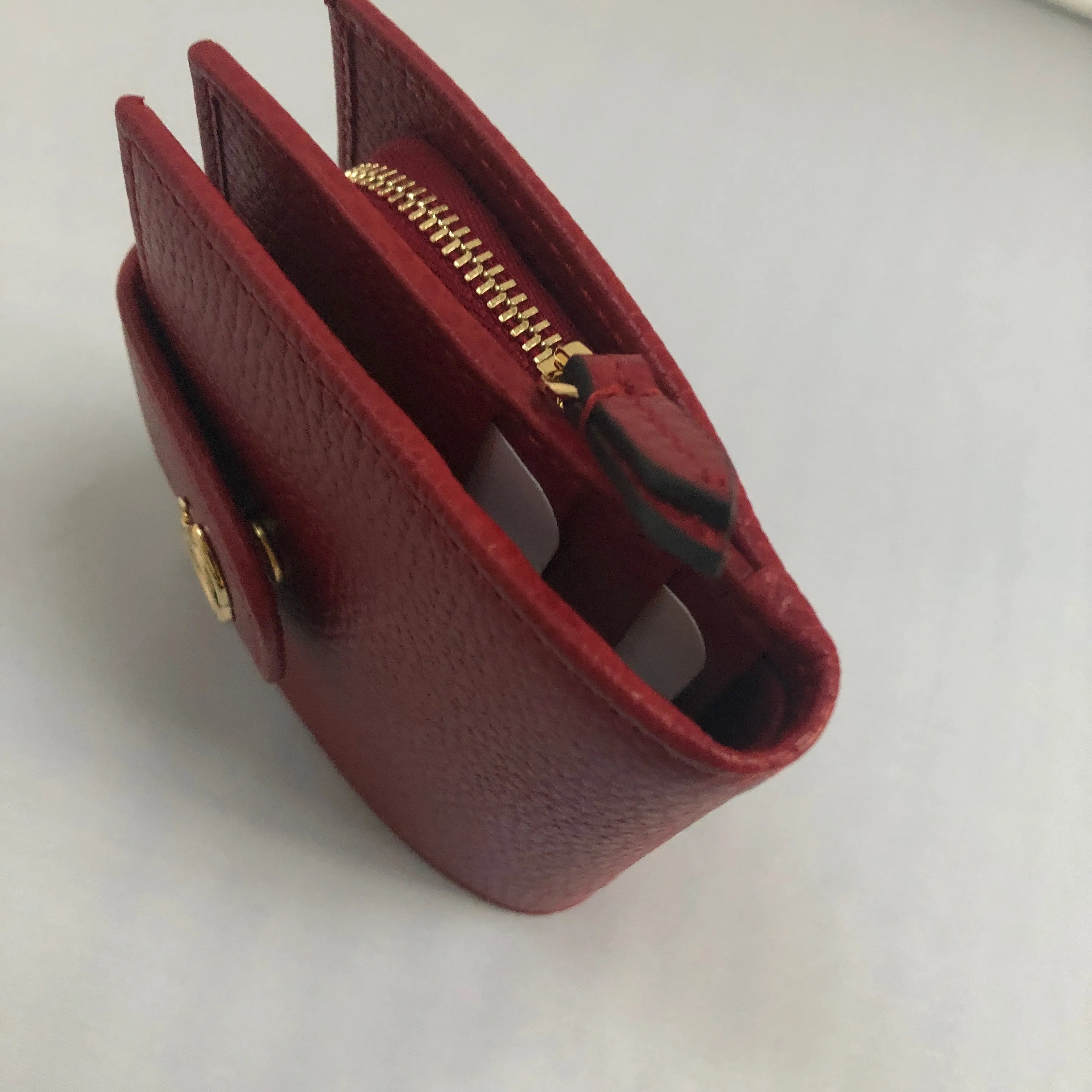 Gucci GG French Wallet in Red