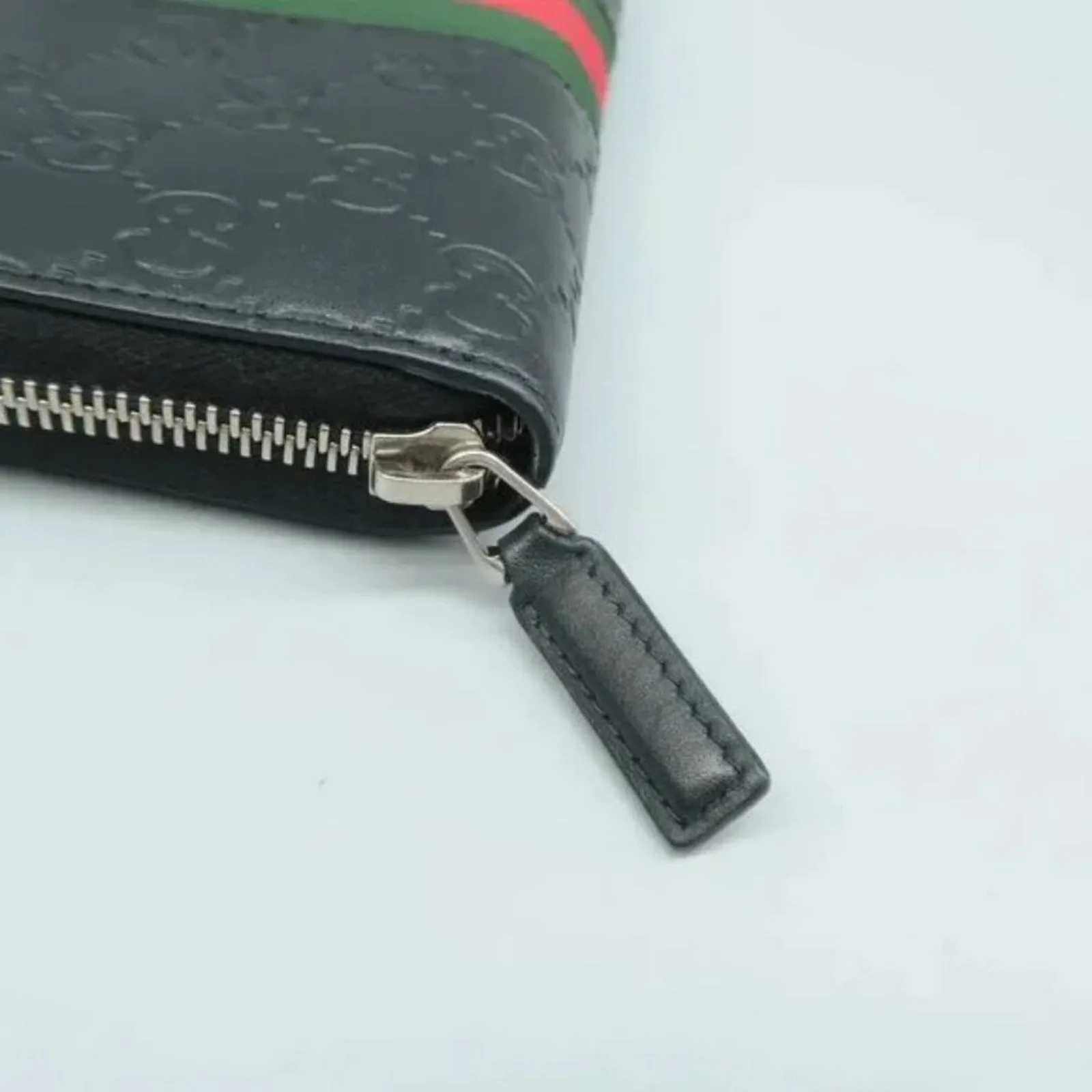 GUCCI Guccissima Black Leather Wallet