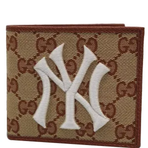 Gucci Interlocking GG Supreme BiFold Wallet