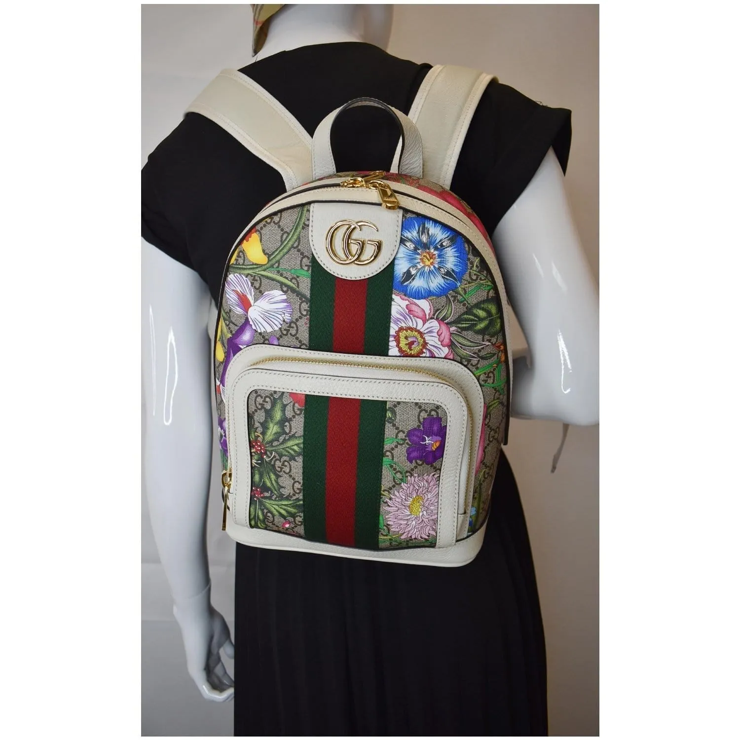 GUCCI Ophidia GG Flora Small Supreme Canvas Backpack Bag Beige 547965 - 20% OFF