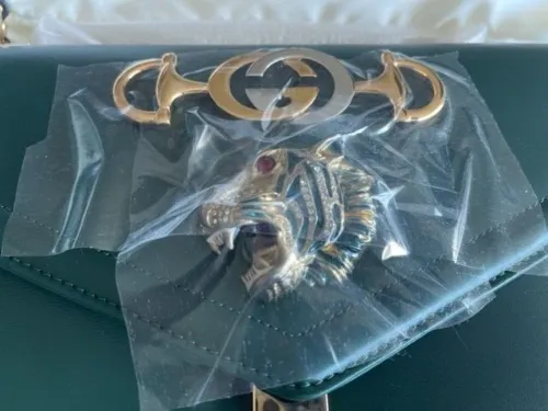 Gucci Rajah Chain Shoulder Bag Leather Medium Gold Dark Green Handbag Vitello NEW