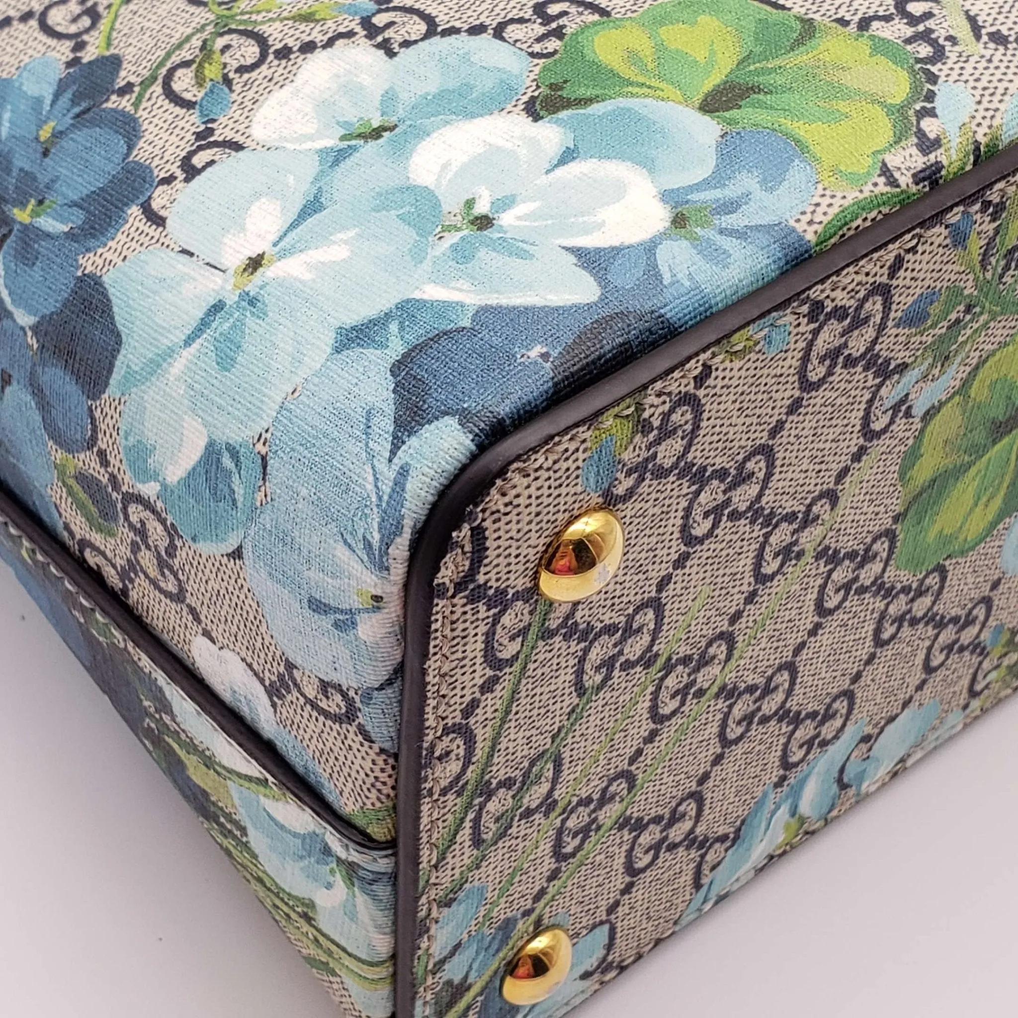 Gucci Supreme Floral Bloom Blue Hand Bag and Shoulder Bag