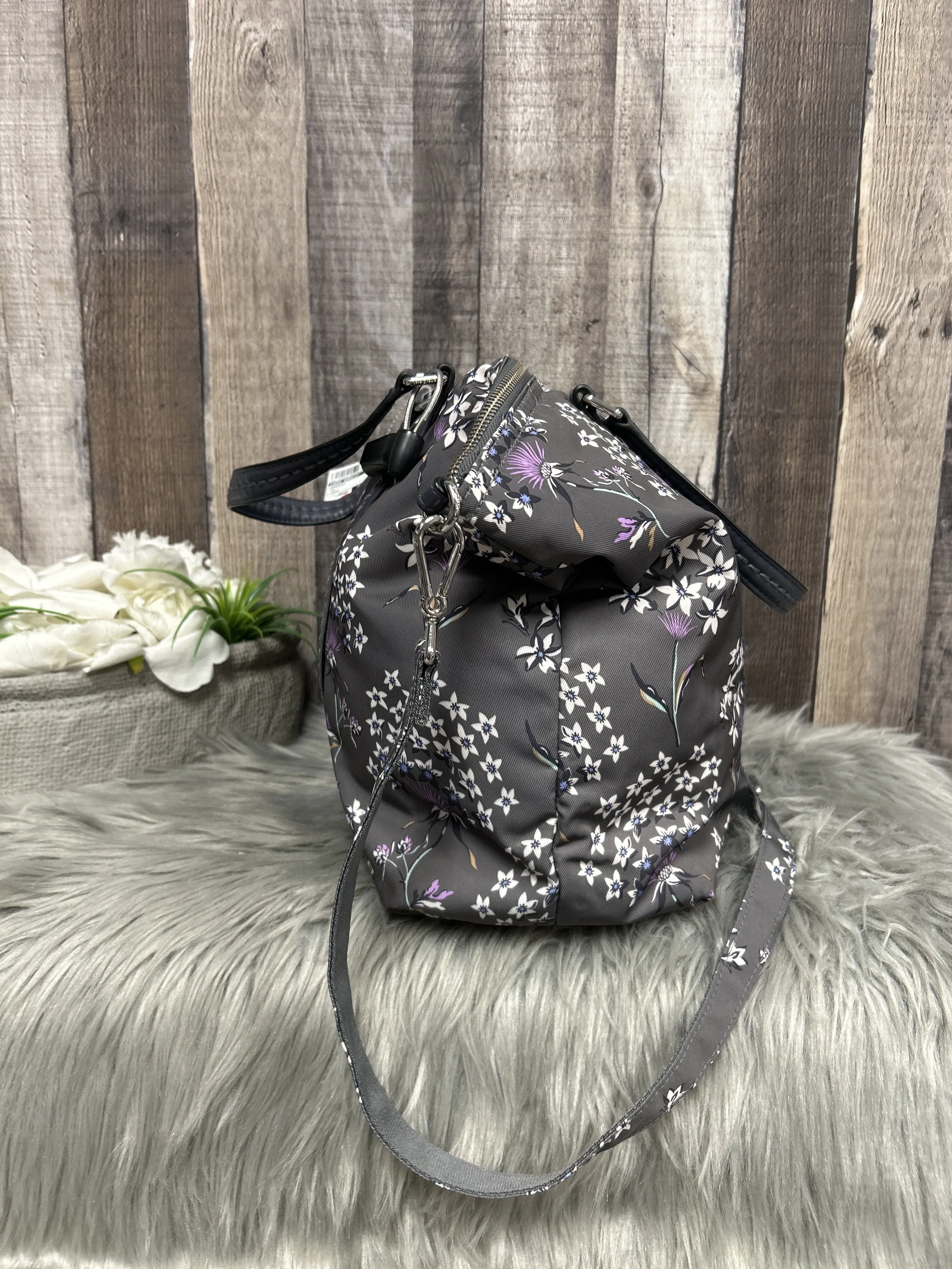 Handbag By Vera Bradley  Size: Large