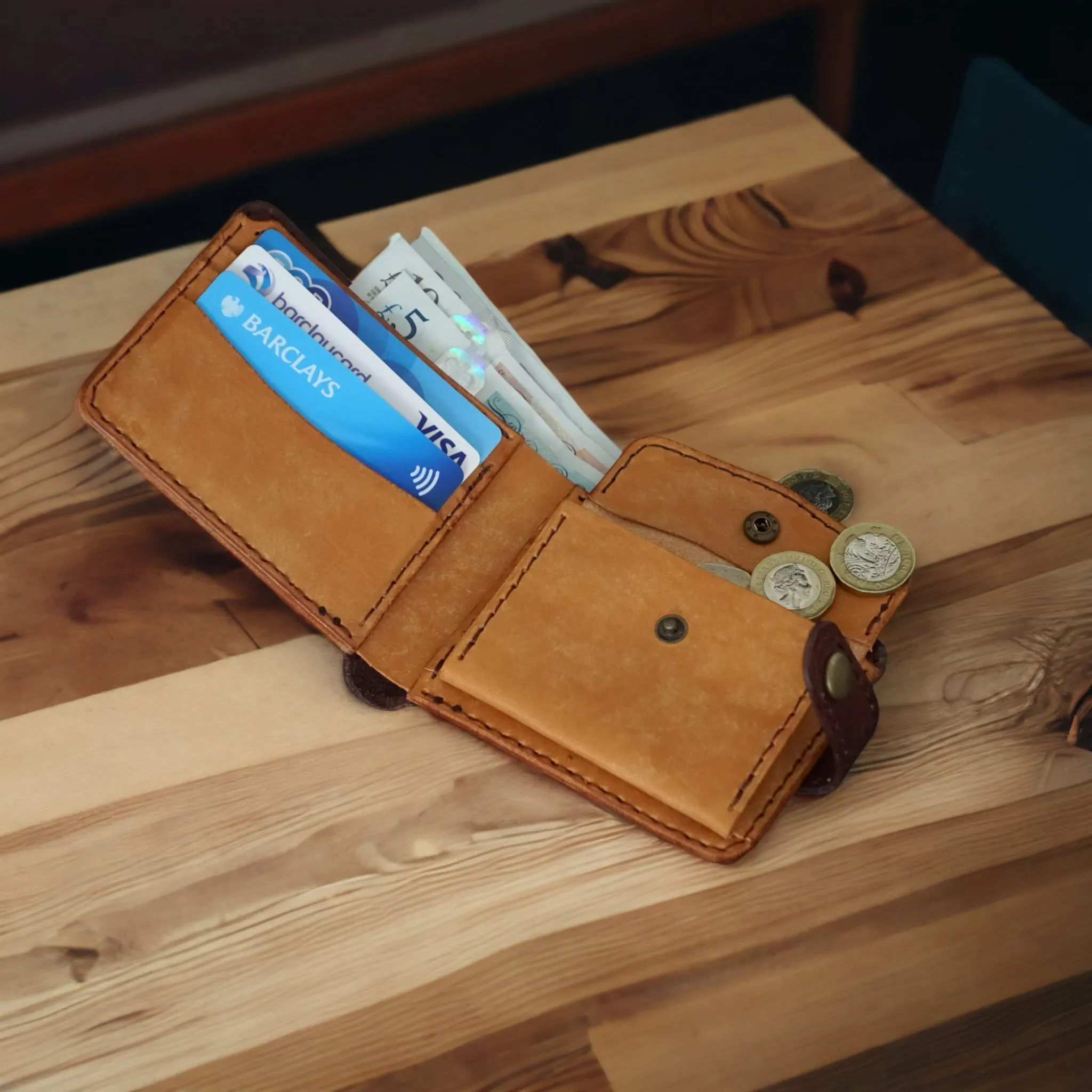 Handmade Men Bi Fold Leather Wallet