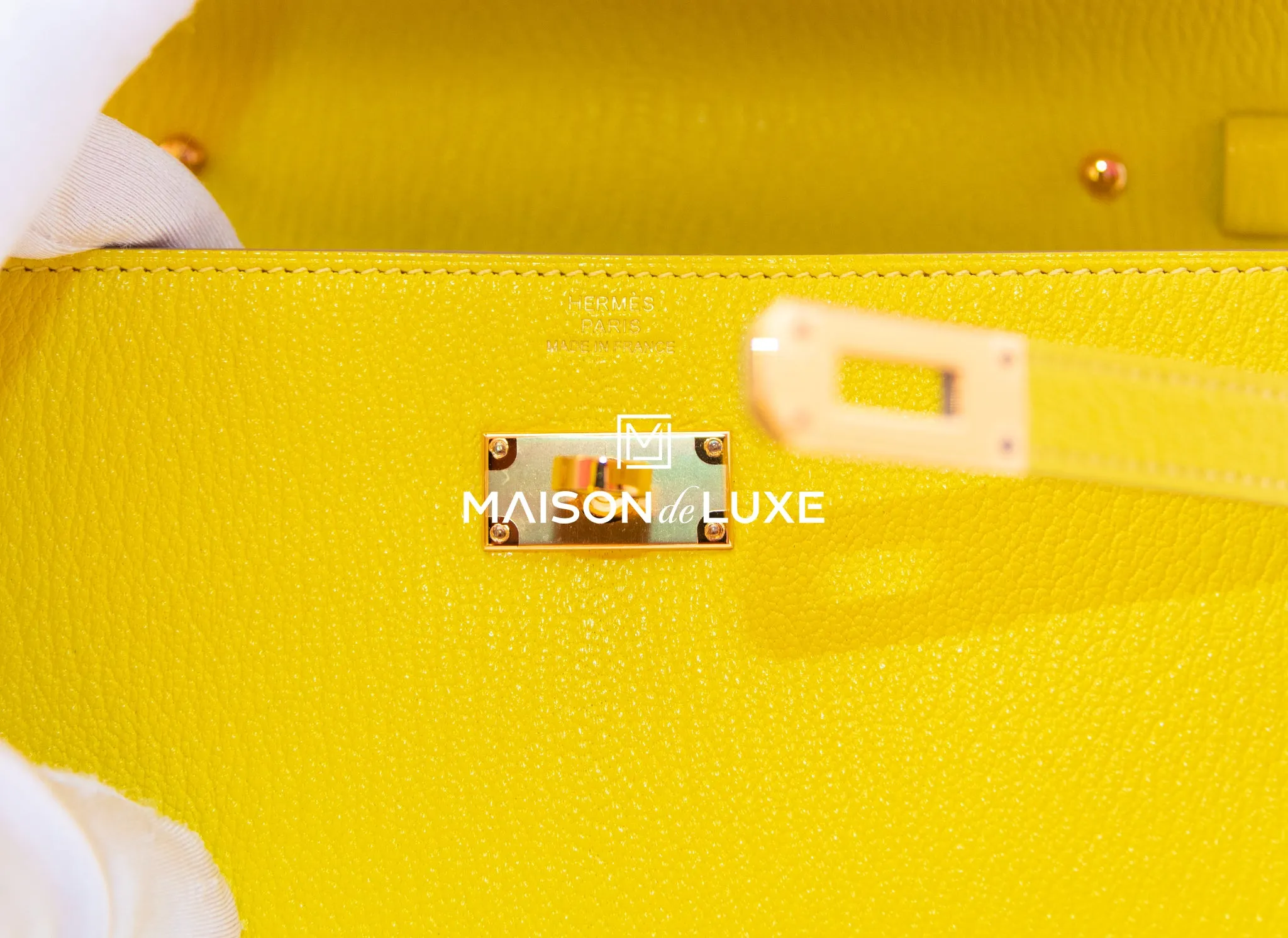 Hermes Lime GHW Chèvre Mysore Kelly To Go Wallet
