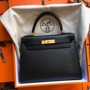 Hermès Kelly 28 Noir (Black) Sellier Epsom Gold Hardware GHW