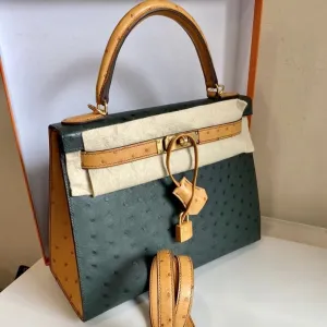 Hermès Kelly HSS 28 Vert Fonce/Gold Sellier Ostrich Brushed Gold Hardware BGHW