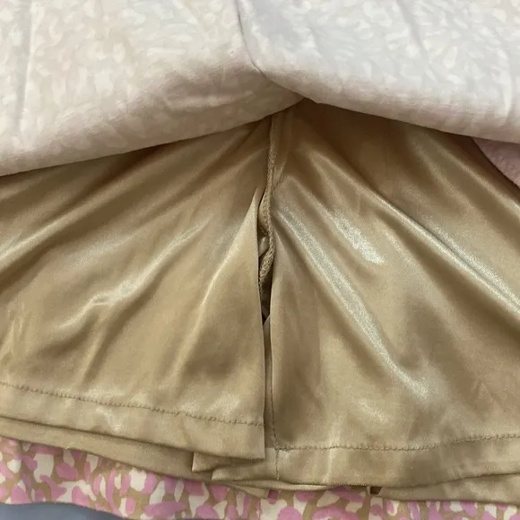 Ladies Sport Haley skort tennis shorts! Fully lined, great quality roomy sz 2
