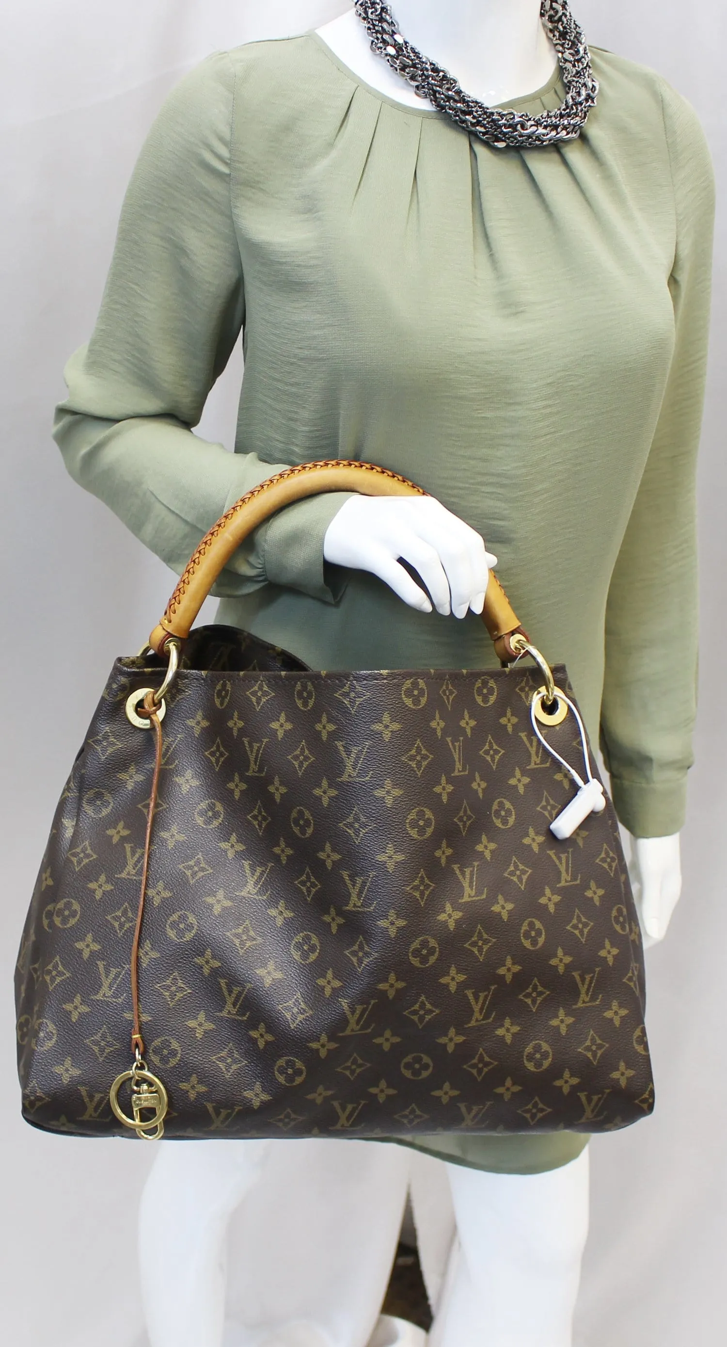 LOUIS VUITTON Artsy MM Monogram Canvas Hobo Shoulder Bag