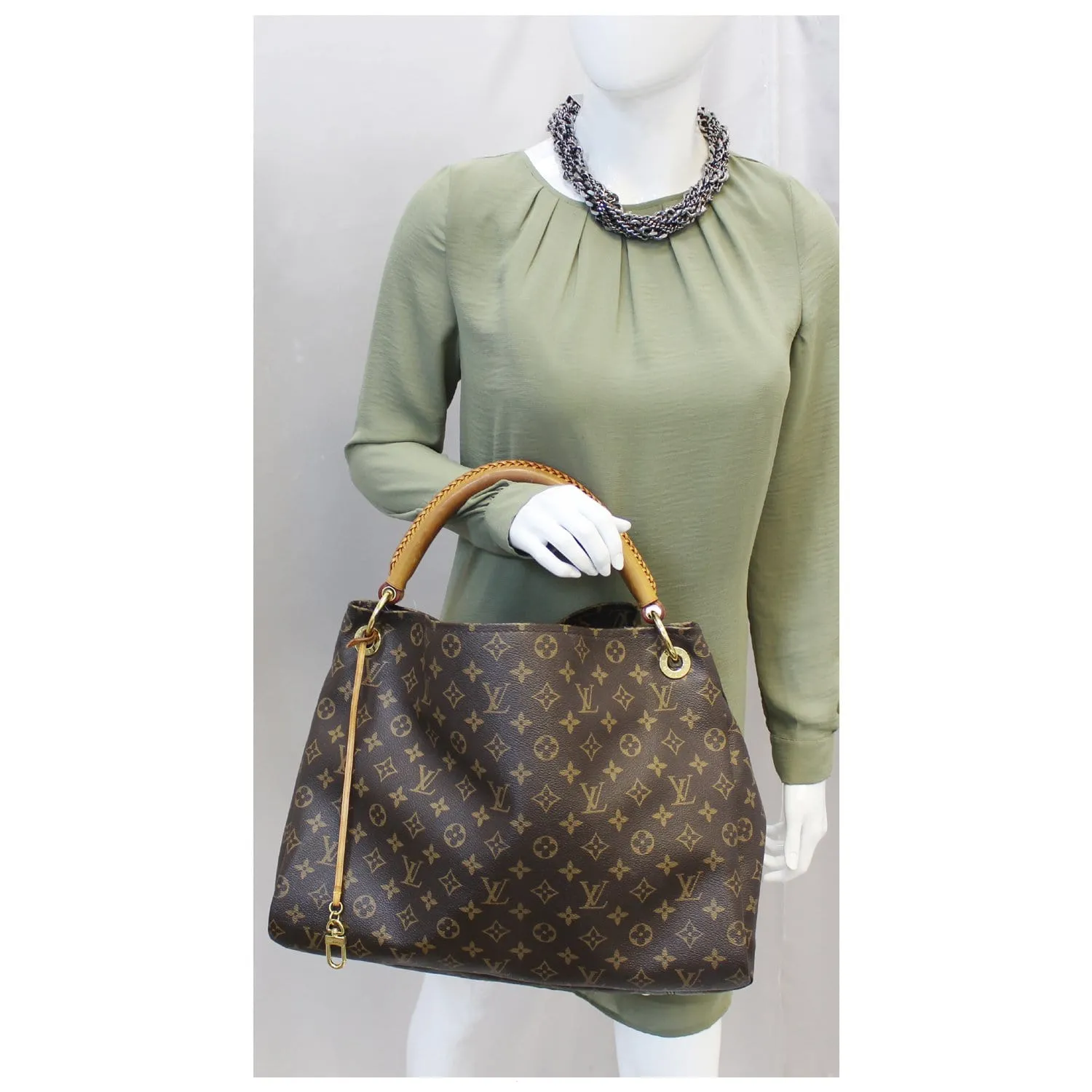 LOUIS VUITTON Artsy MM Monogram Canvas Hobo Shoulder Bag