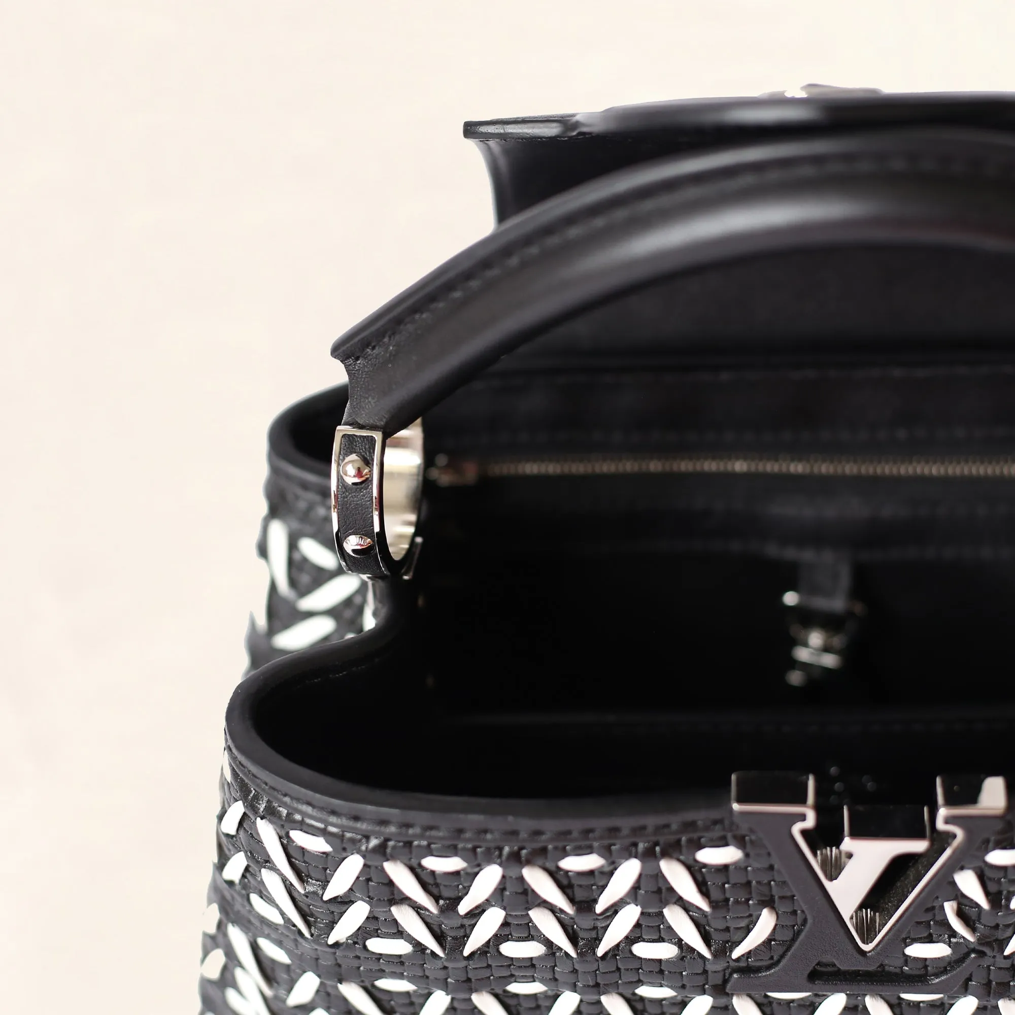 Louis Vuitton | Black and White Plaited Leather Capucines | BB